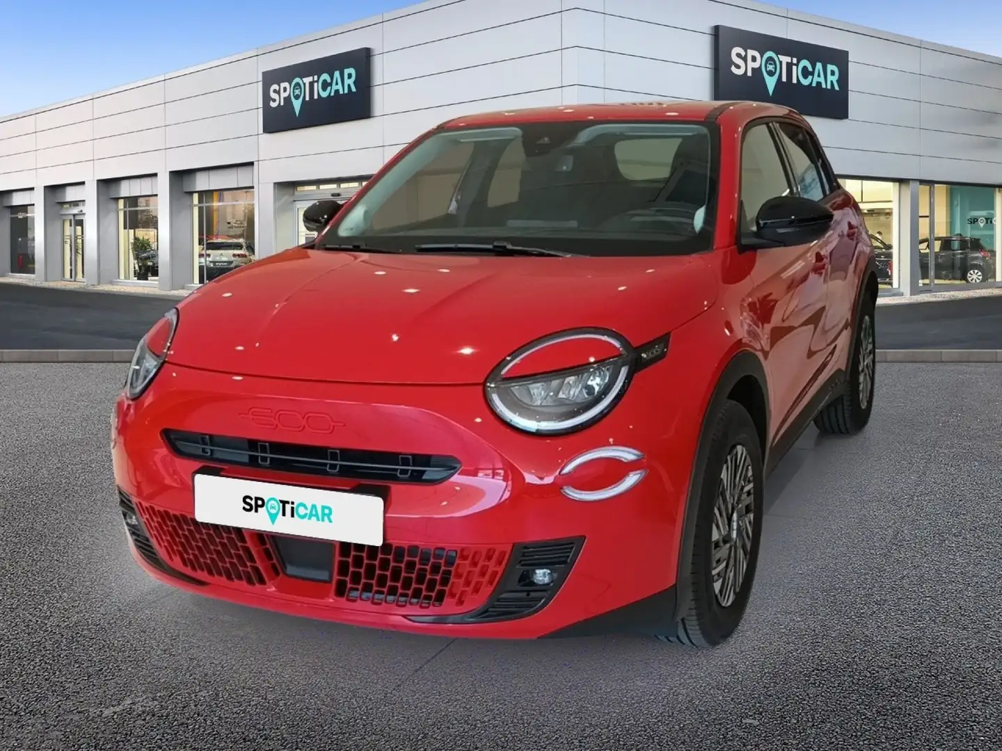 Fiat 600 e RED 54kwh 115kw (156cv) Rojo - 1