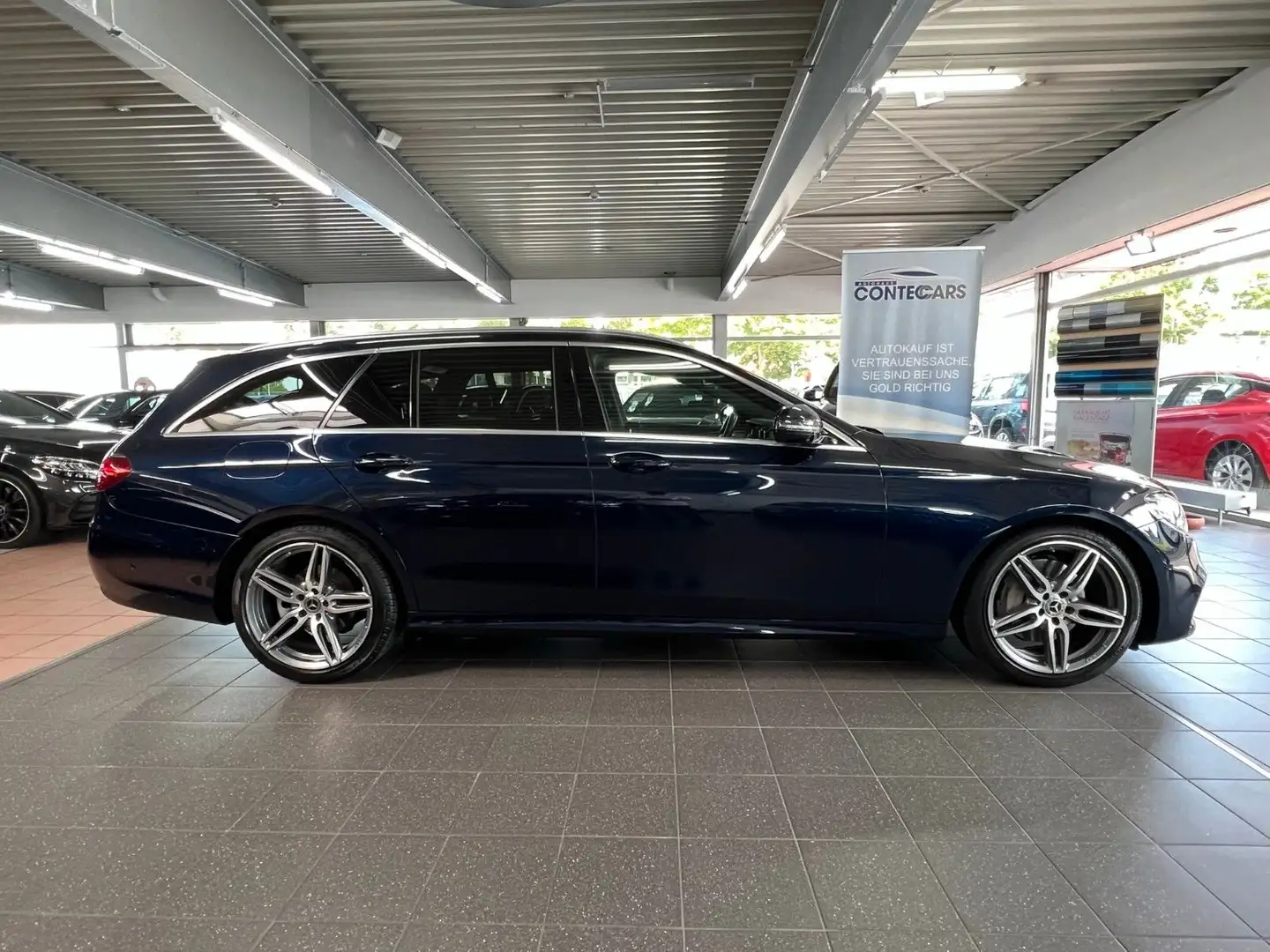 Mercedes-Benz E 300 d T 2x AMG Line AHK+360°+Pano+LED+Nappa - 1