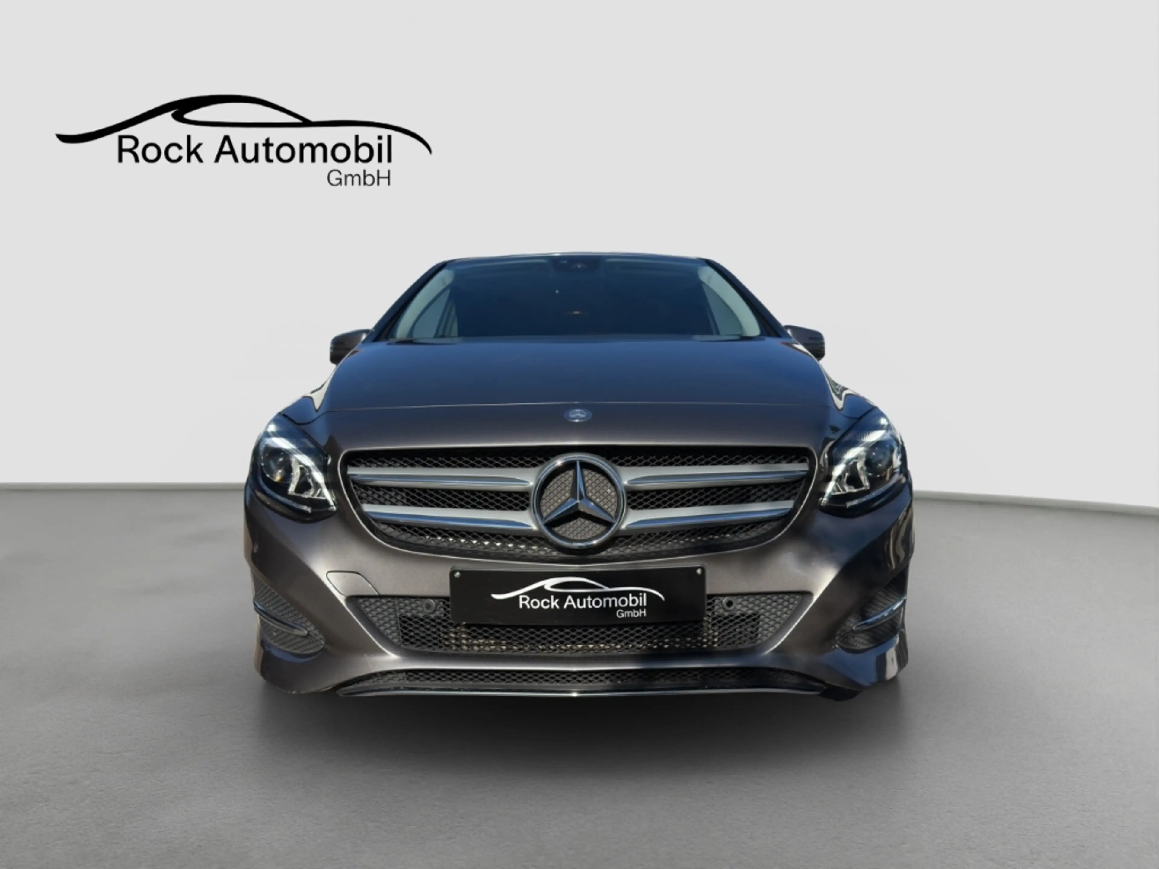 Mercedes-Benz B 200 d 7G Urban LED Navi *Garantie* — photo 10