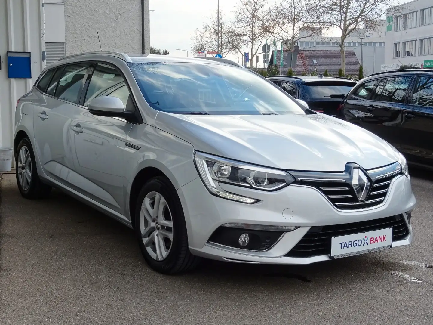 Renault Megane BLUE dCi EDC Grandtour Business Navi PDC Silber - 1