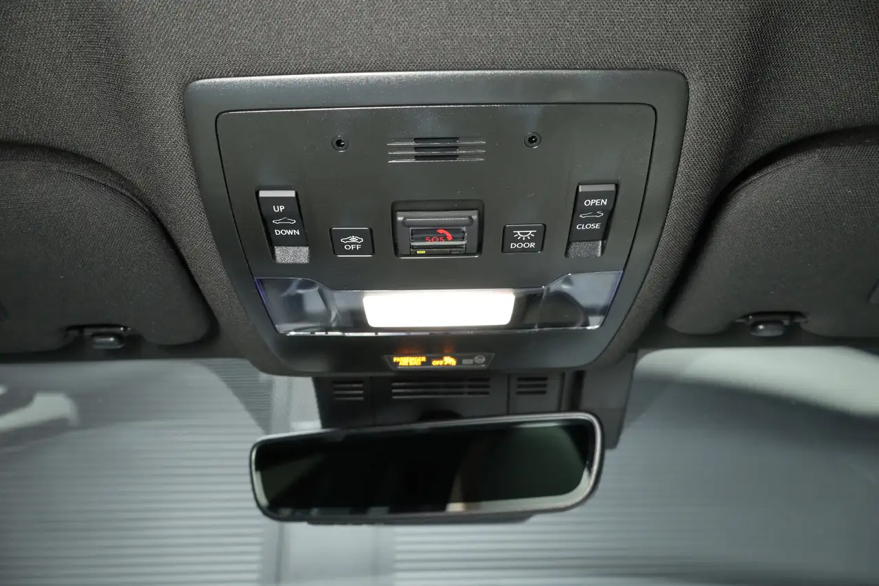 Lexus IS снимка Lexus IS