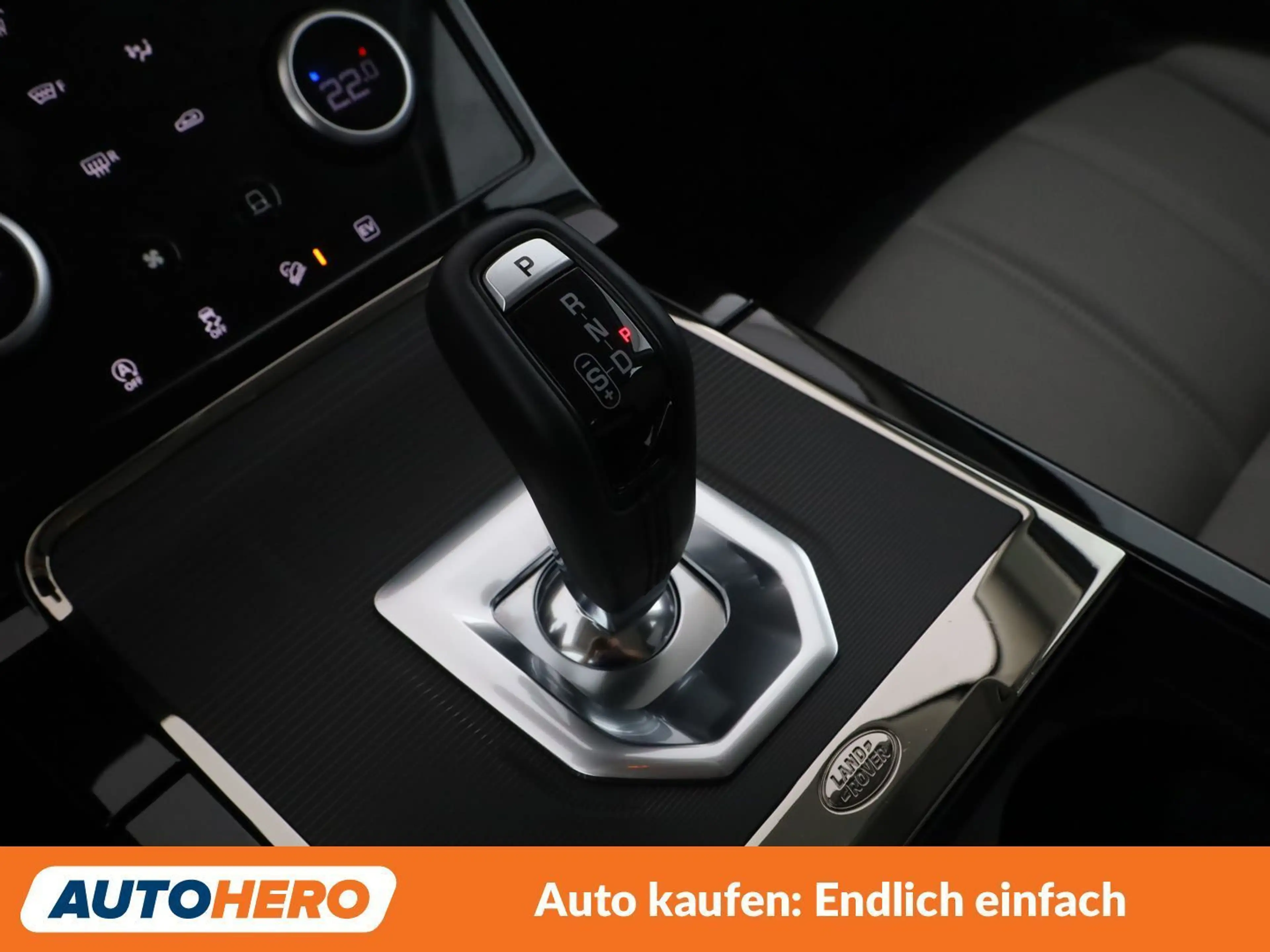 Land Rover Range Rover Evoque P300e Hybrid S R-Dynamic — photo 29