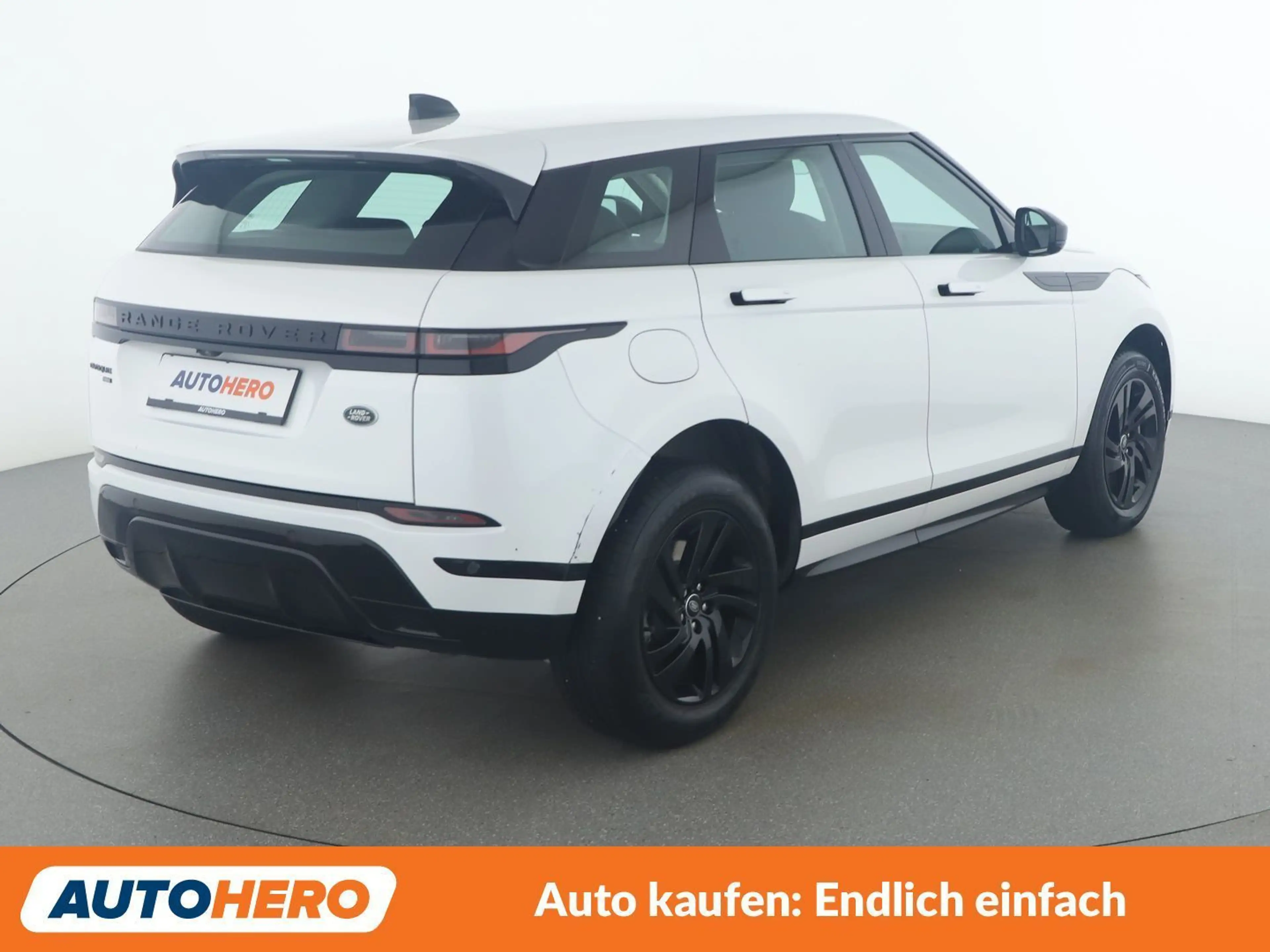 Land Rover Range Rover Evoque P300e Hybrid S R-Dynamic — photo 6