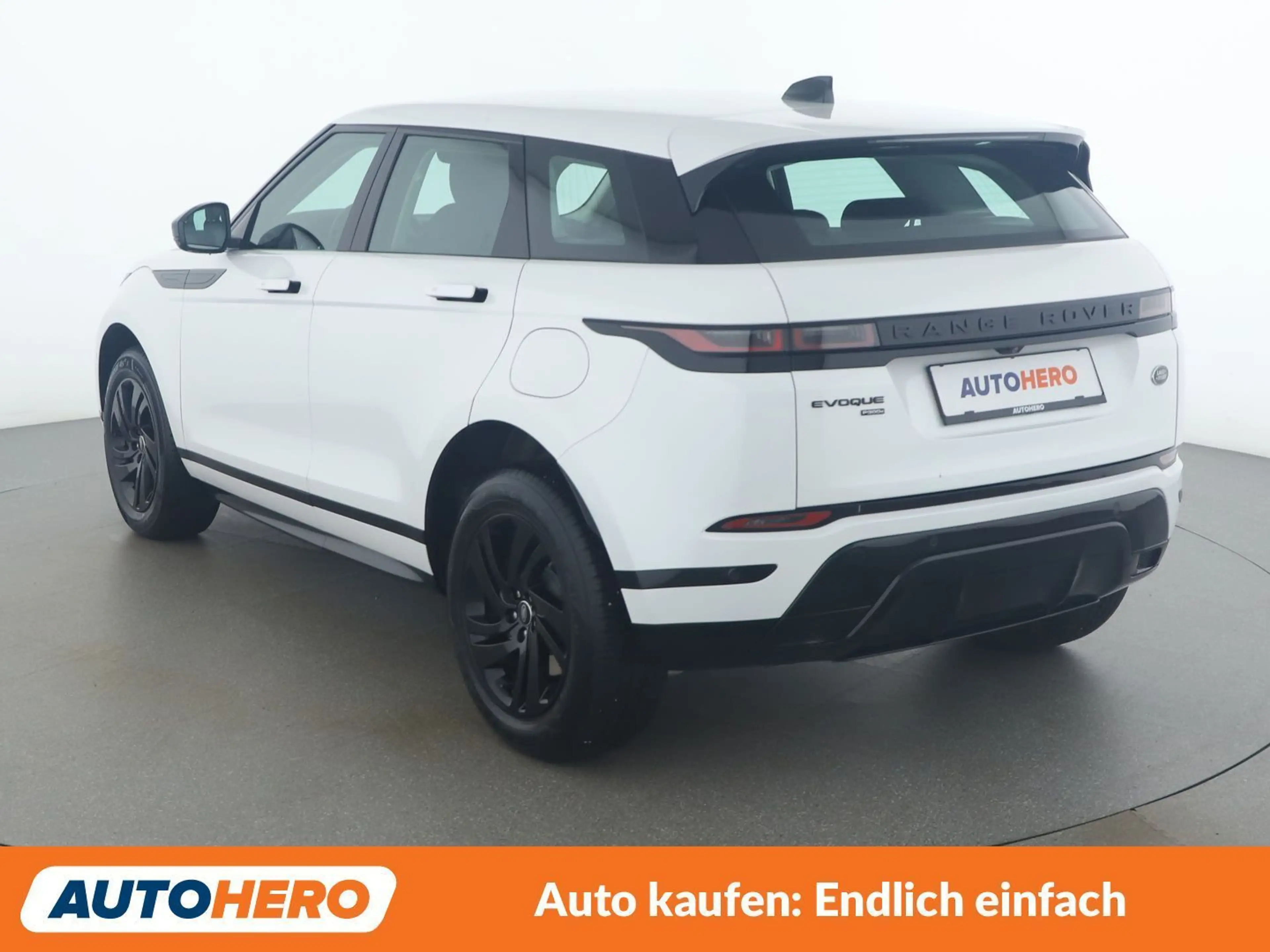 Land Rover Range Rover Evoque P300e Hybrid S R-Dynamic — photo 4