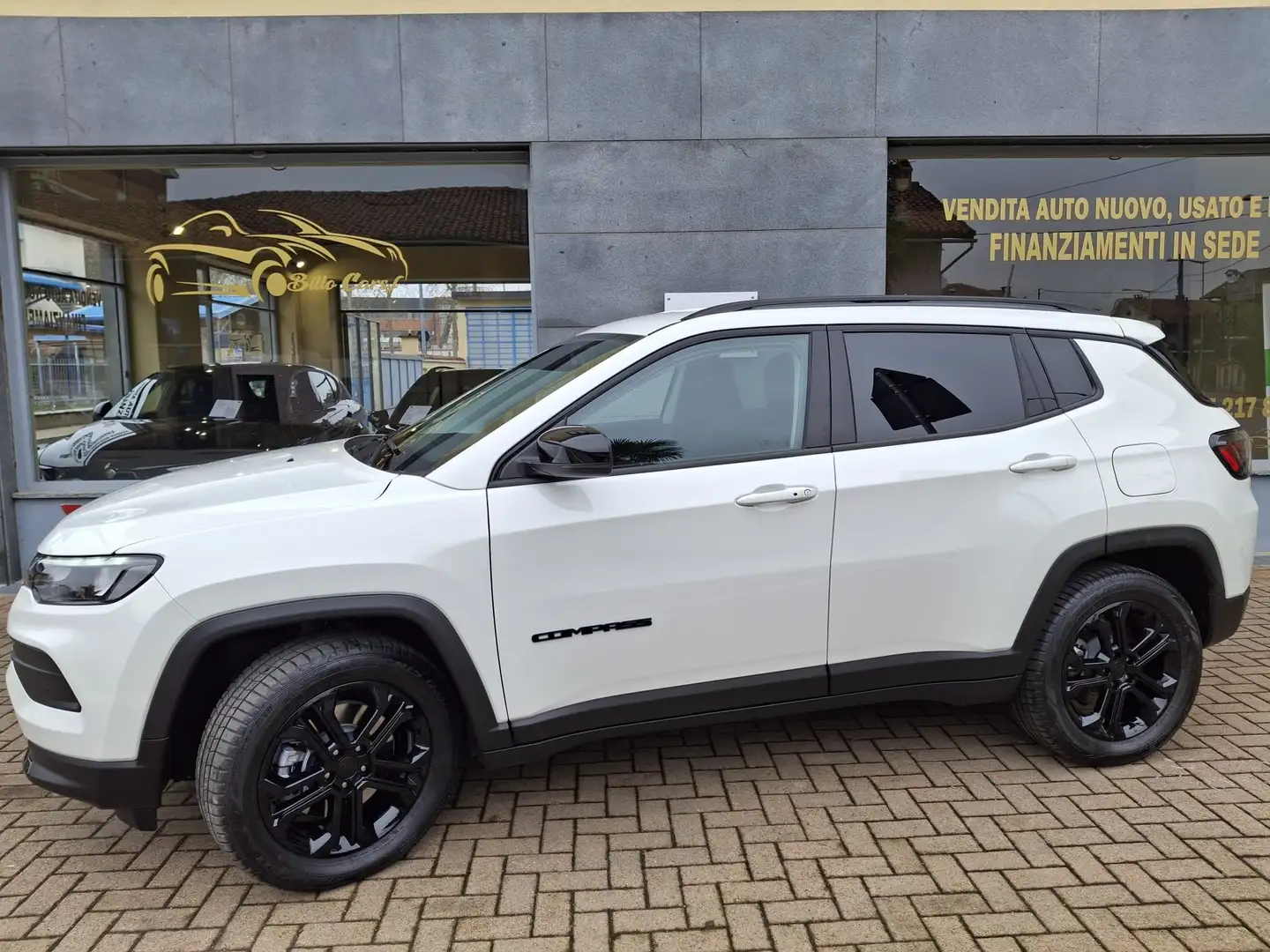 Jeep Compass 1.3 T4 190cv PHEV AT6 4xe NIGHT EAGLE Bianco - 1