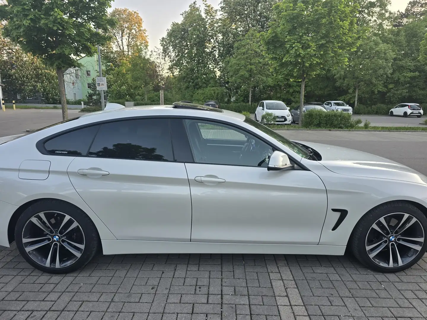 BMW 420 420 d Sport Line Weiß - 1