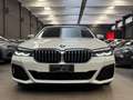 BMW 520 d 48V xDrive Touring Msport Beyaz - thumbnail 2