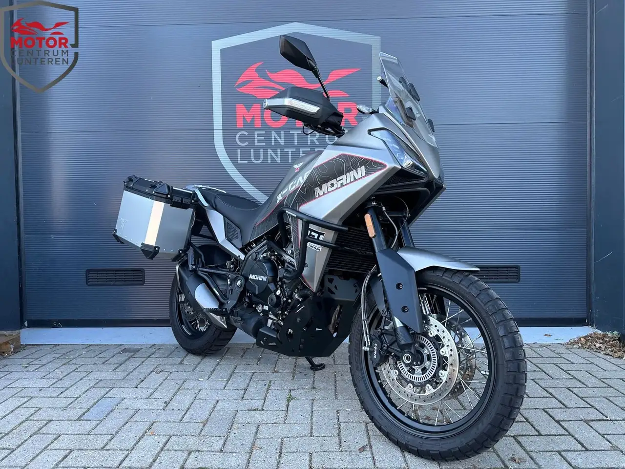 Moto Morini X-Cape