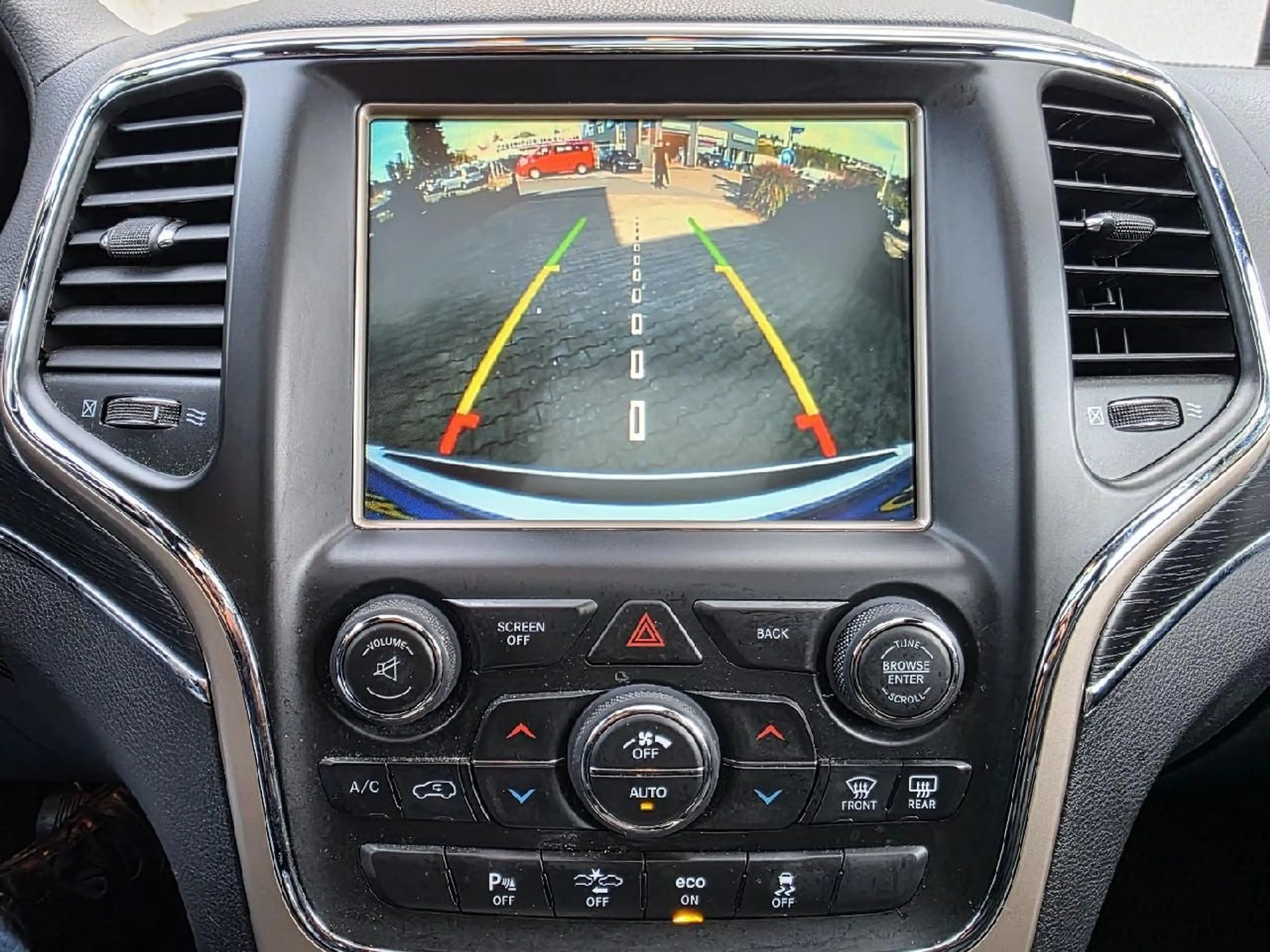 Jeep Grand Cherokee AWD Summit *AHK*ACC*KAM*PANO*TWA* — photo 14