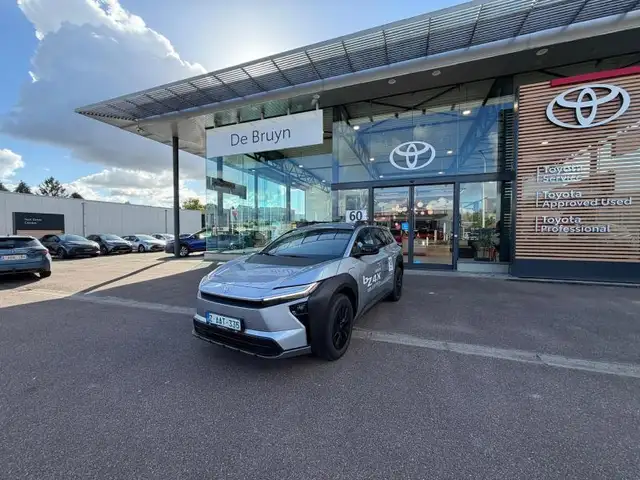 Toyota bZ4X Touring Business
