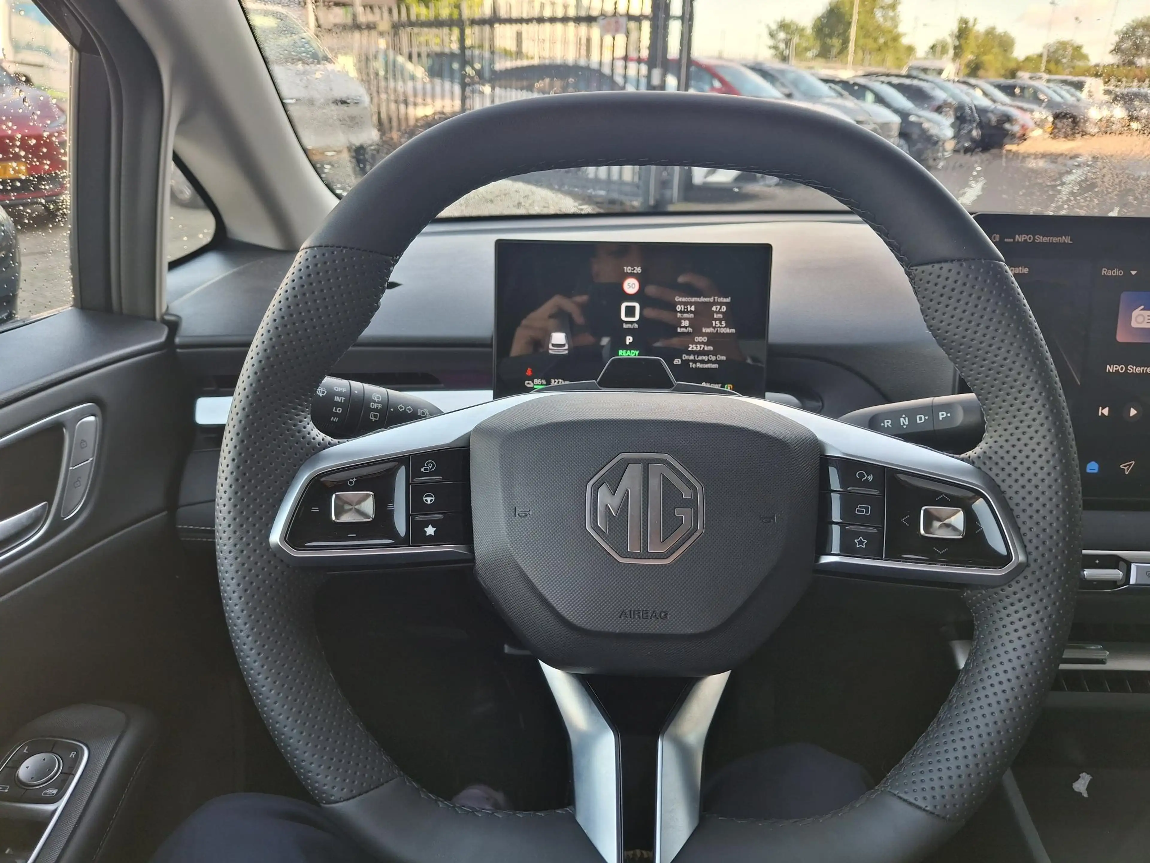 MG MG4 Electric Urban Premium 54 kWh — photo 13