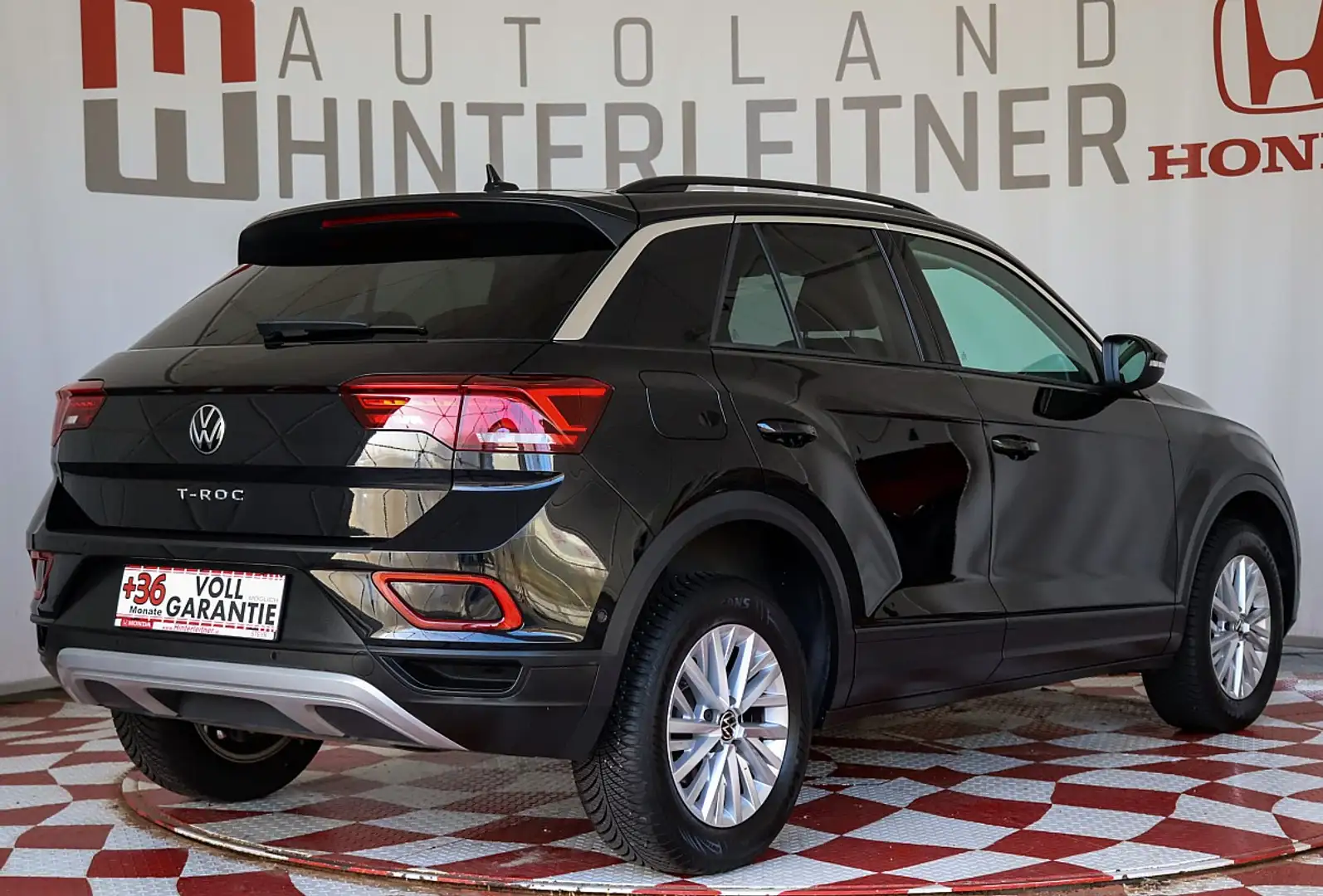 Volkswagen T-Roc TSI Life IQ LED NAVI WINTERPAKET Noir - 2