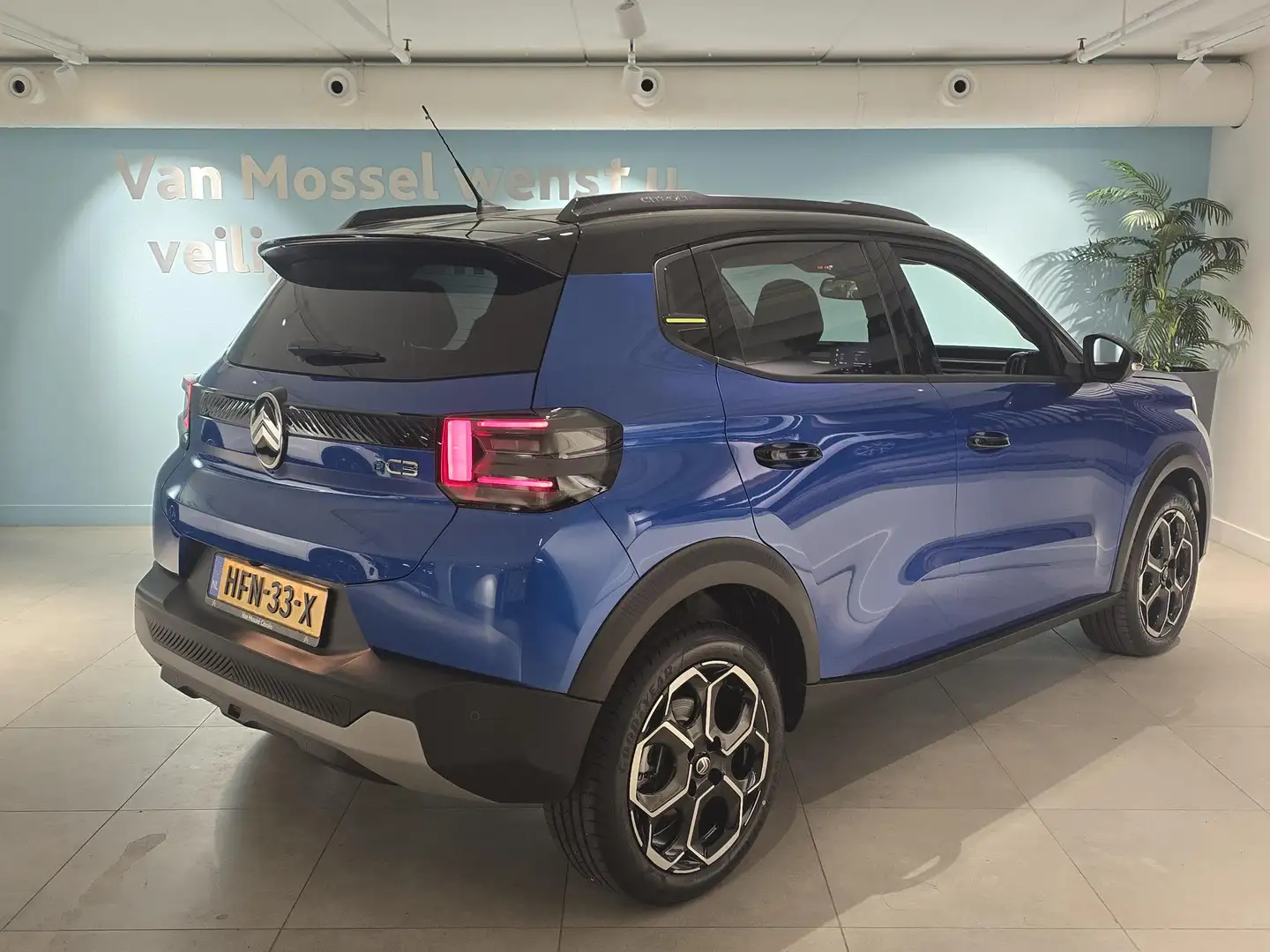 Citroen C3 Ë-C3 Max 113pk 44 kWh NAVI | CAM | CLIMATE CONTROL Blauw - 2