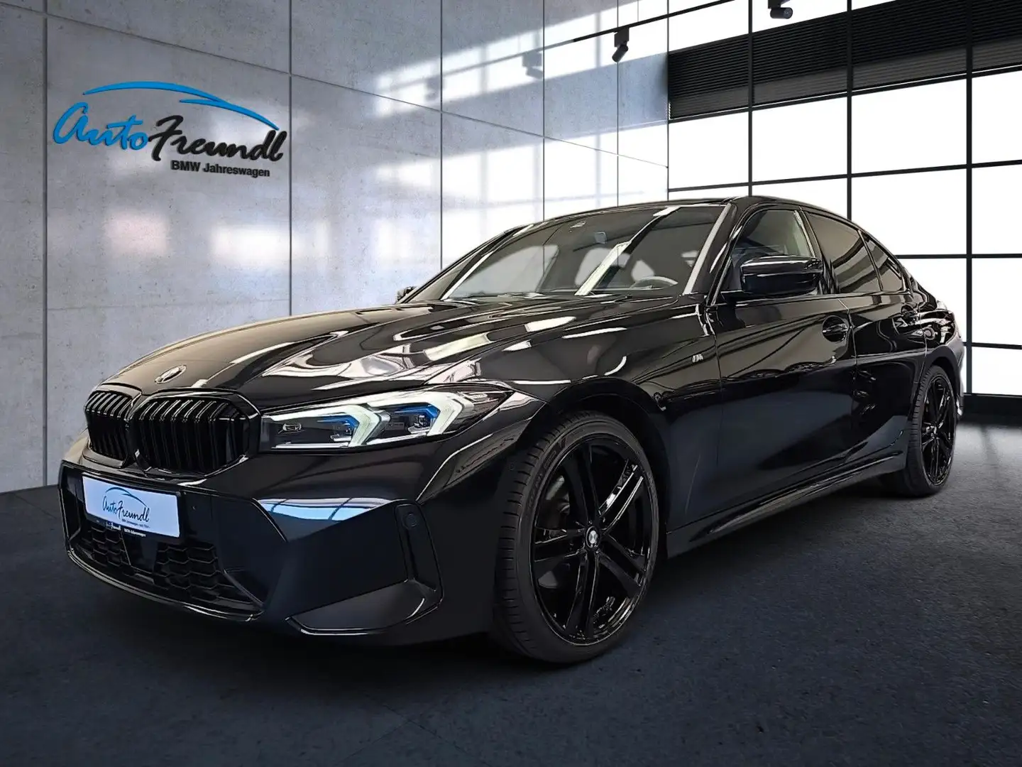 BMW 320 d xDrive M Sport *19 Zoll*SD*HuD*ACC* Zwart - 1