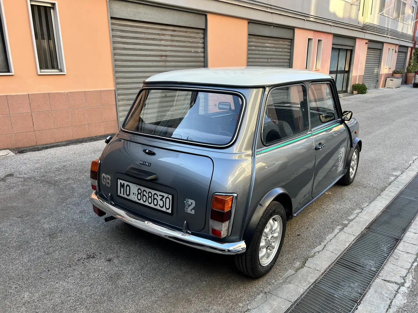 Austin Mini 1.0 Studio 2 - 2