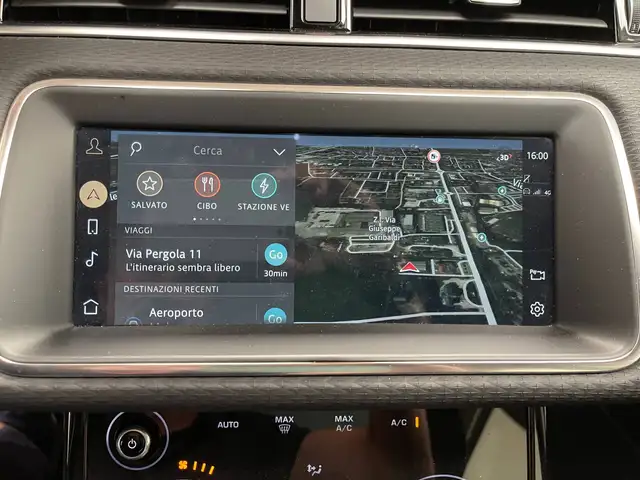 Land Rover Range Rover Evoque view 14