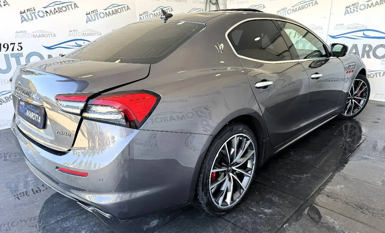 Maserati Ghibli 2023