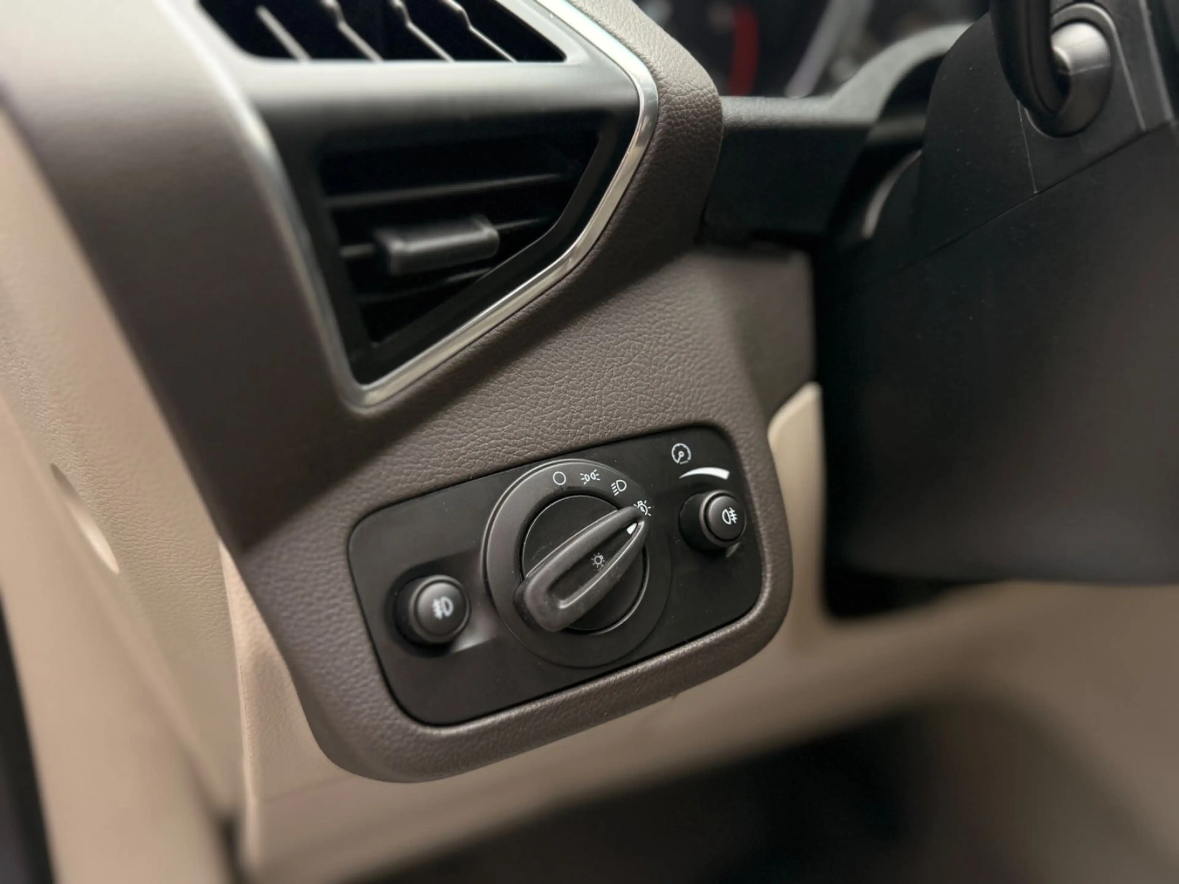 Ford C-Max C-MAX Titanium 2.0 TDCi Aut. Xenon Kamera — photo 8