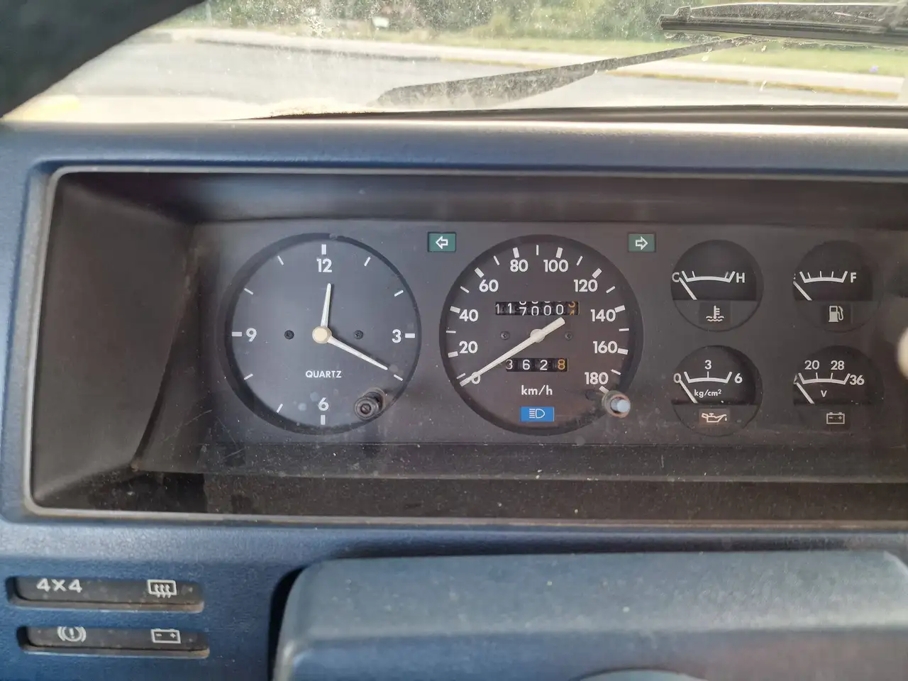 Nissan Patrol Turbo Diesel 4 WD 7 places, foto 10
