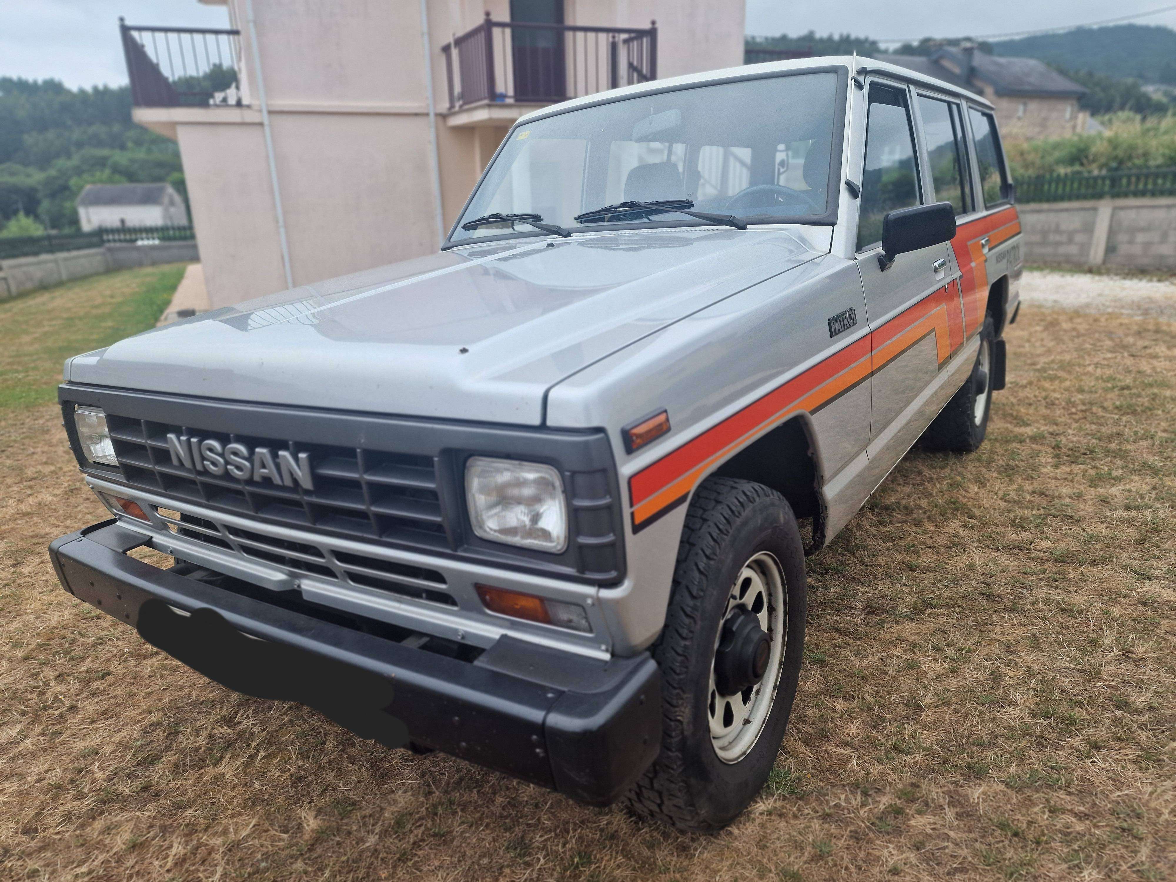 Nissan Patrol Turbo Diesel 4 WD 7 places - foto 1