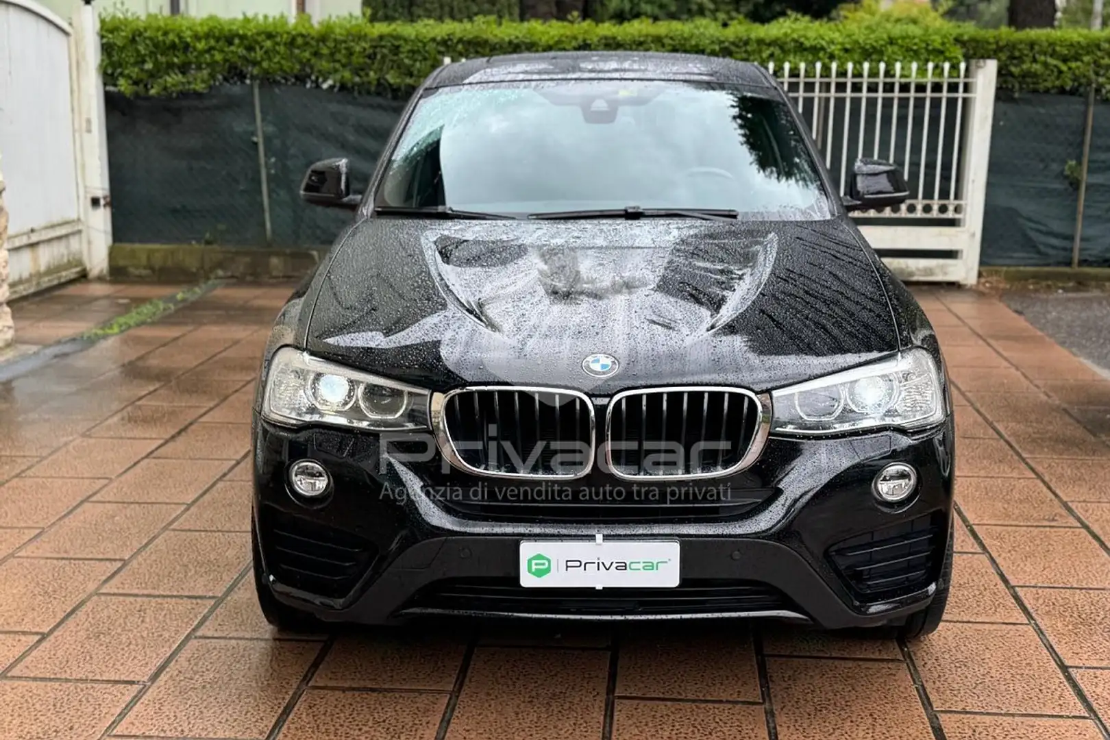 BMW X4 X4 xDrive20d Business Advantage Aut. Czarny - 2