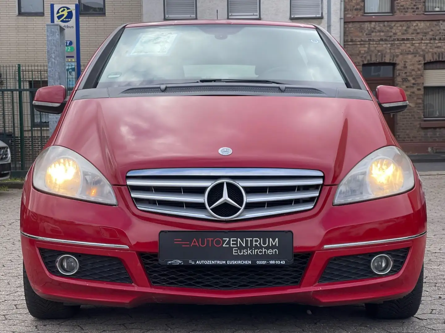 Mercedes-Benz A 200 A -Klasse A 200 CDI AHK / Teilleder /Klima Červená - 2