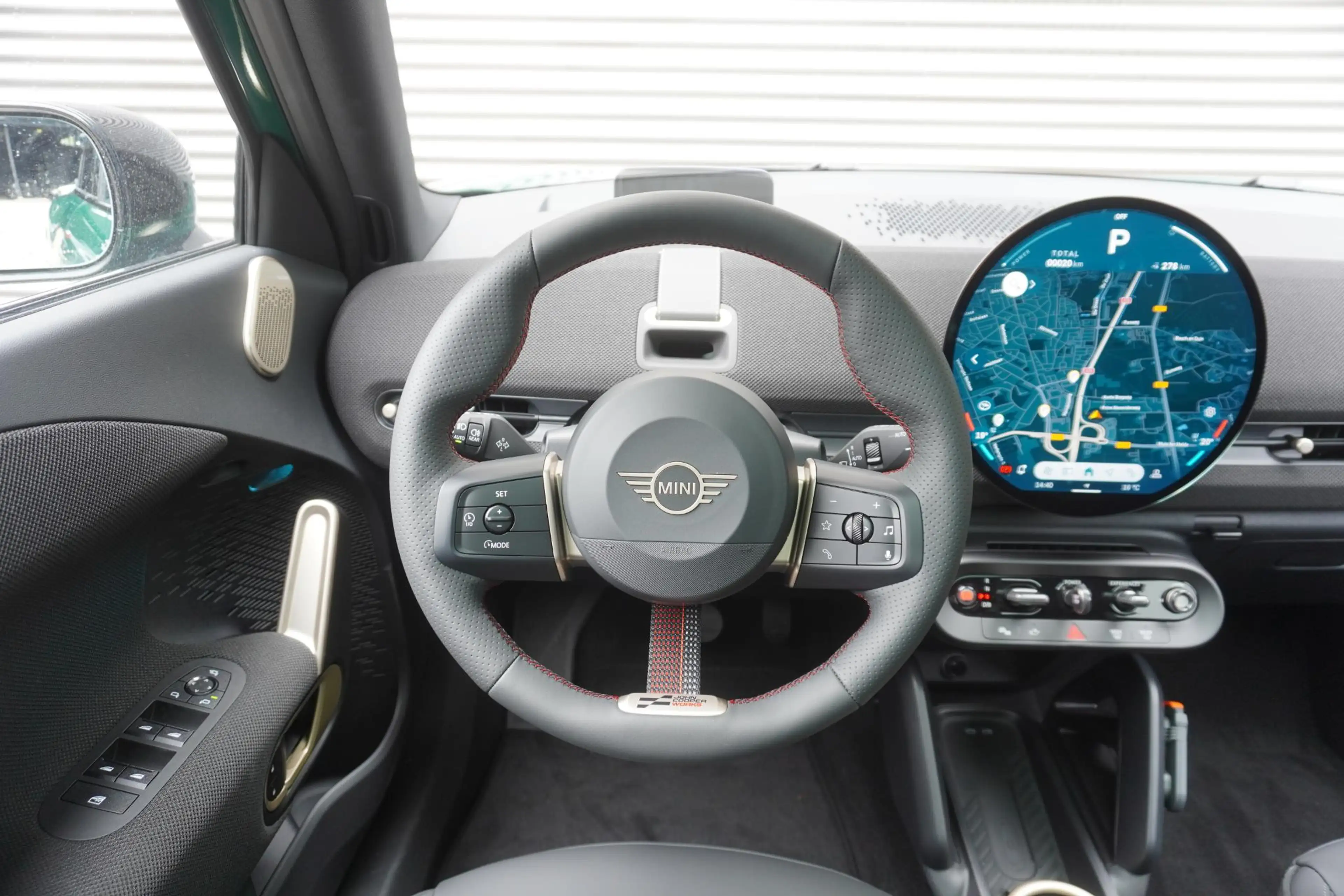 MINI Aceman E | John Cooper Works Uitvoering | Pakket L | Glaz — photo 7