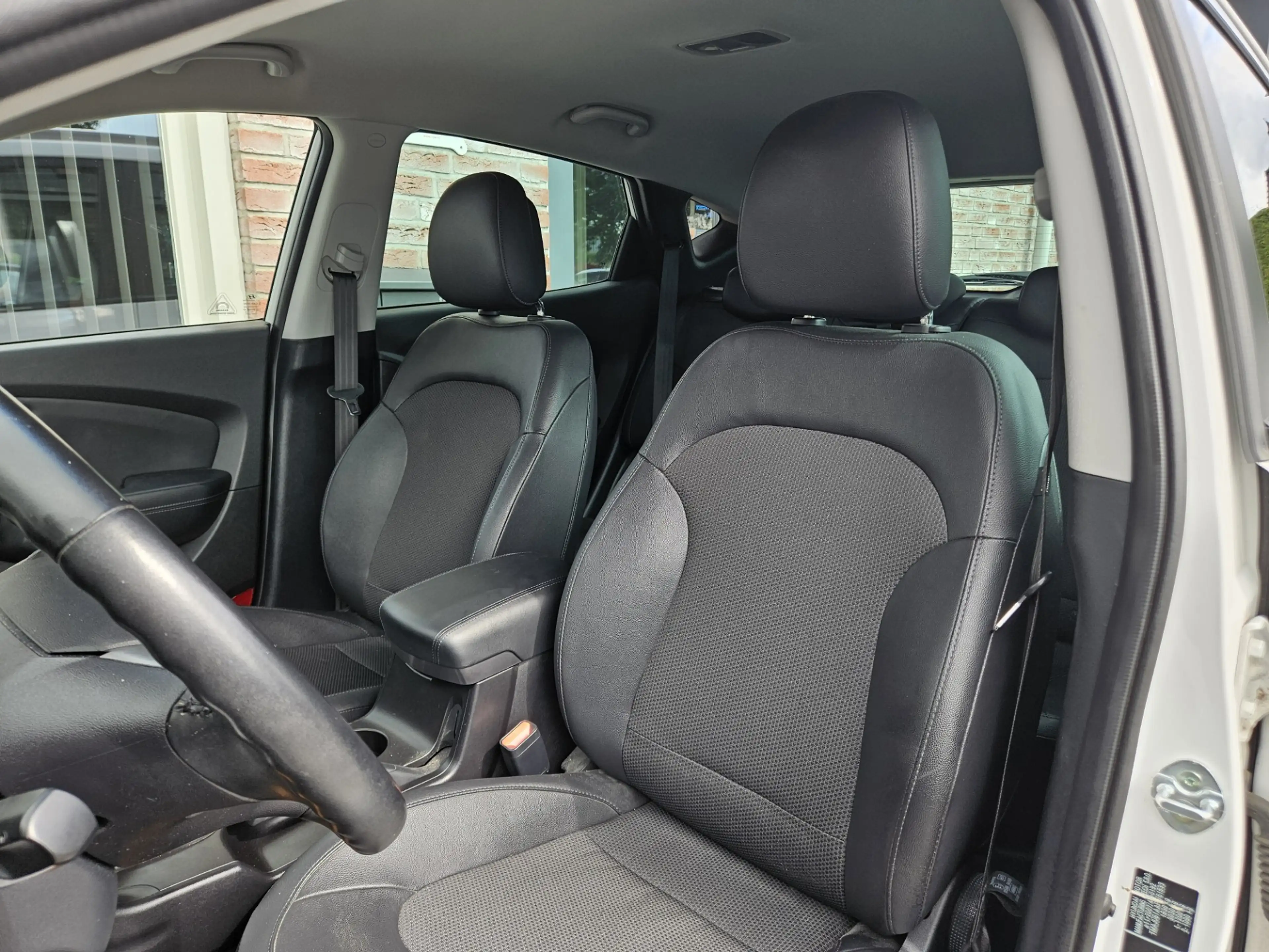 Hyundai iX35 1.6i GDI Go! Trekhaak! NAP! Dealer Onderhouden! Ne — photo 6