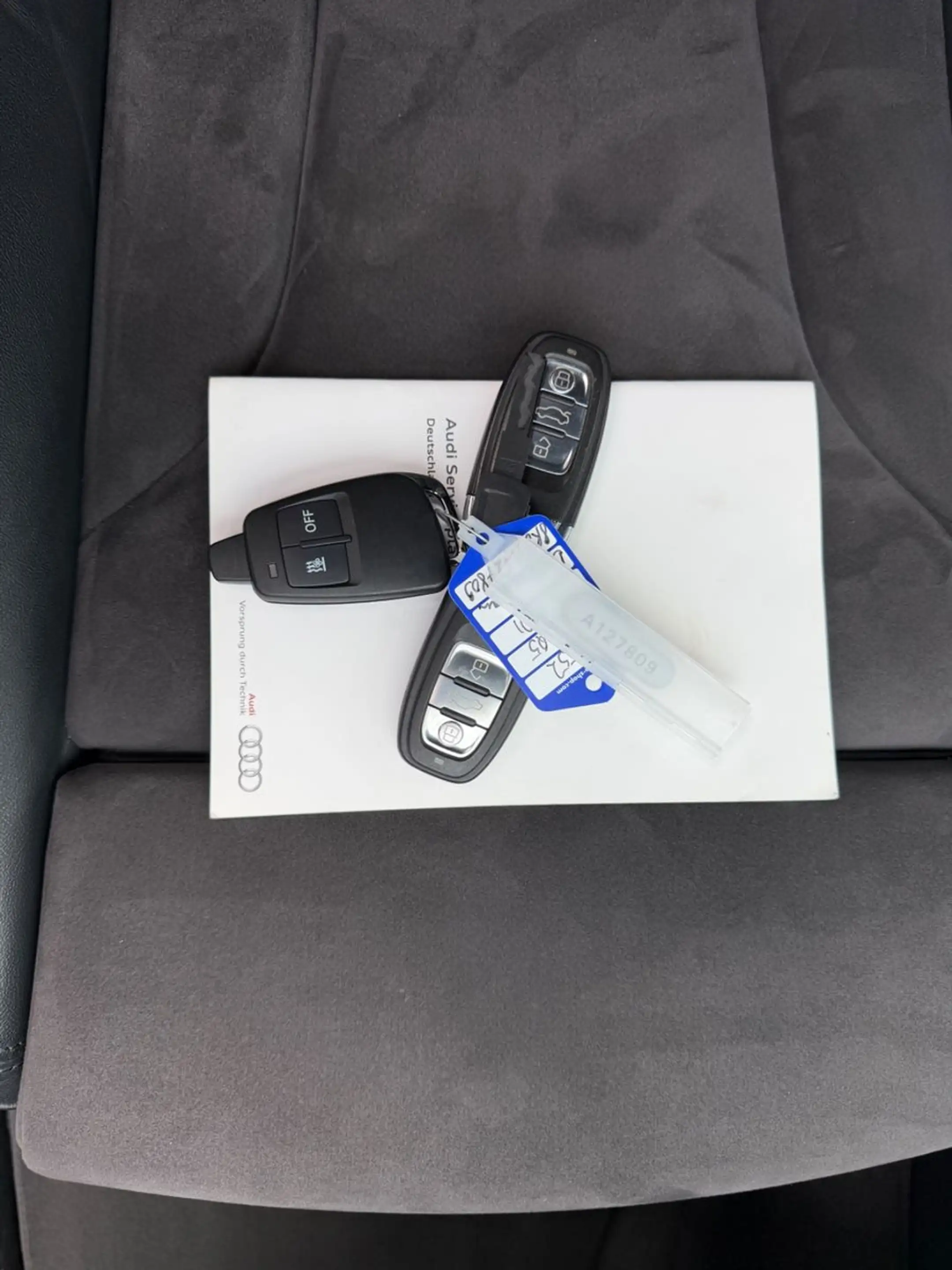 Audi SQ5 3.0 TDI quattro*SPUR*STANDH*B&O* — photo 18