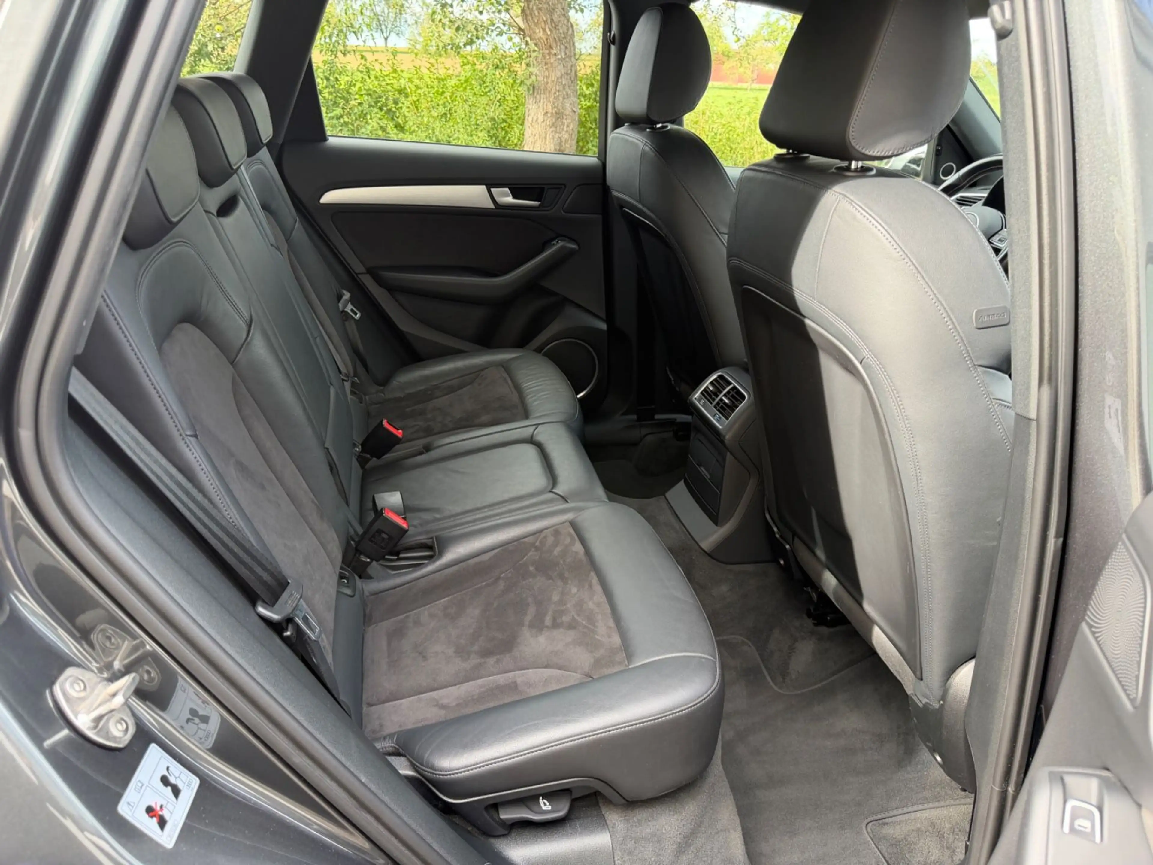 Audi SQ5 3.0 TDI quattro*SPUR*STANDH*B&O* — photo 13