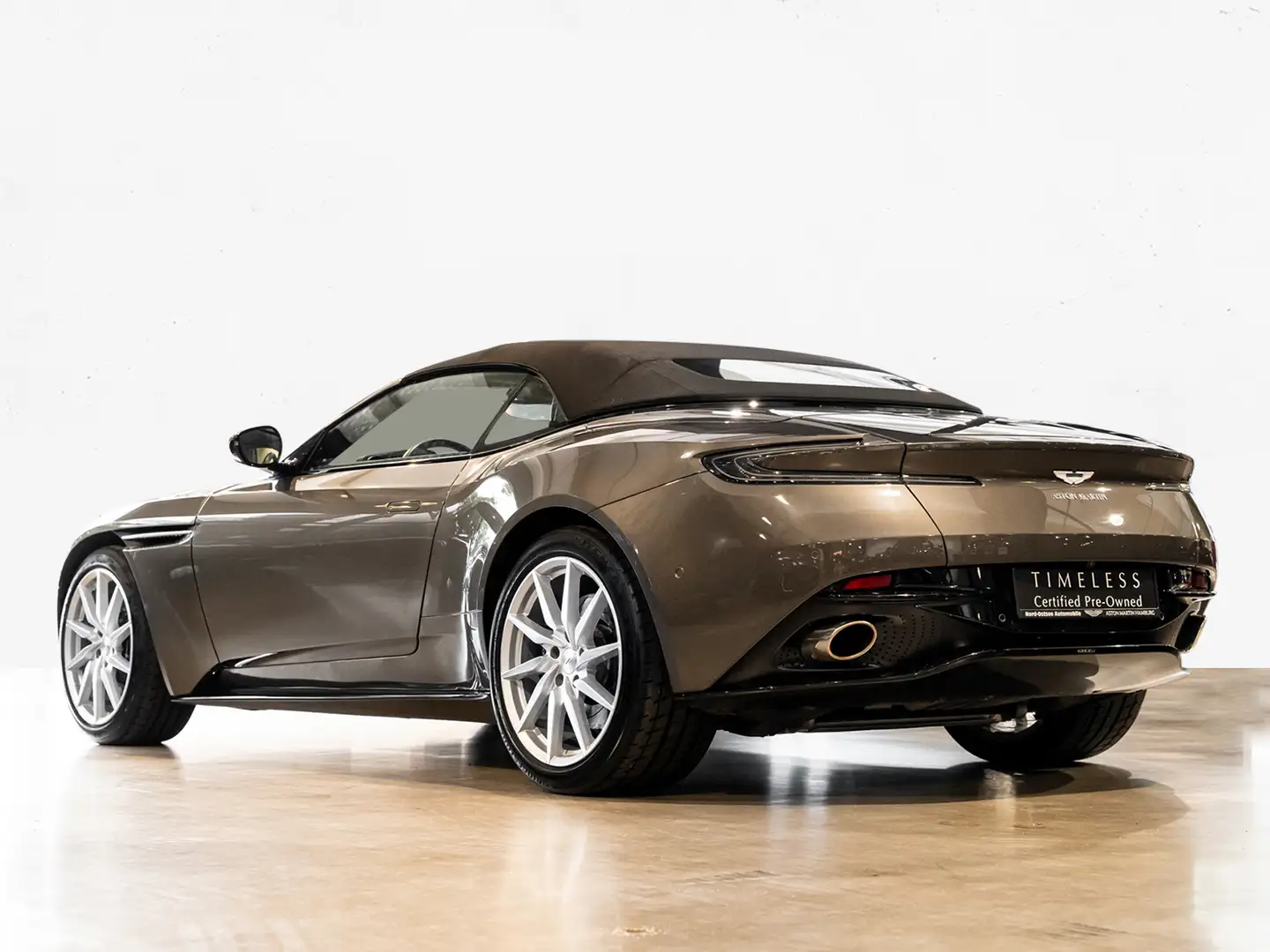 Aston Martin DB11 V8 Volante - Aston Martin Hamburg Gris - 2