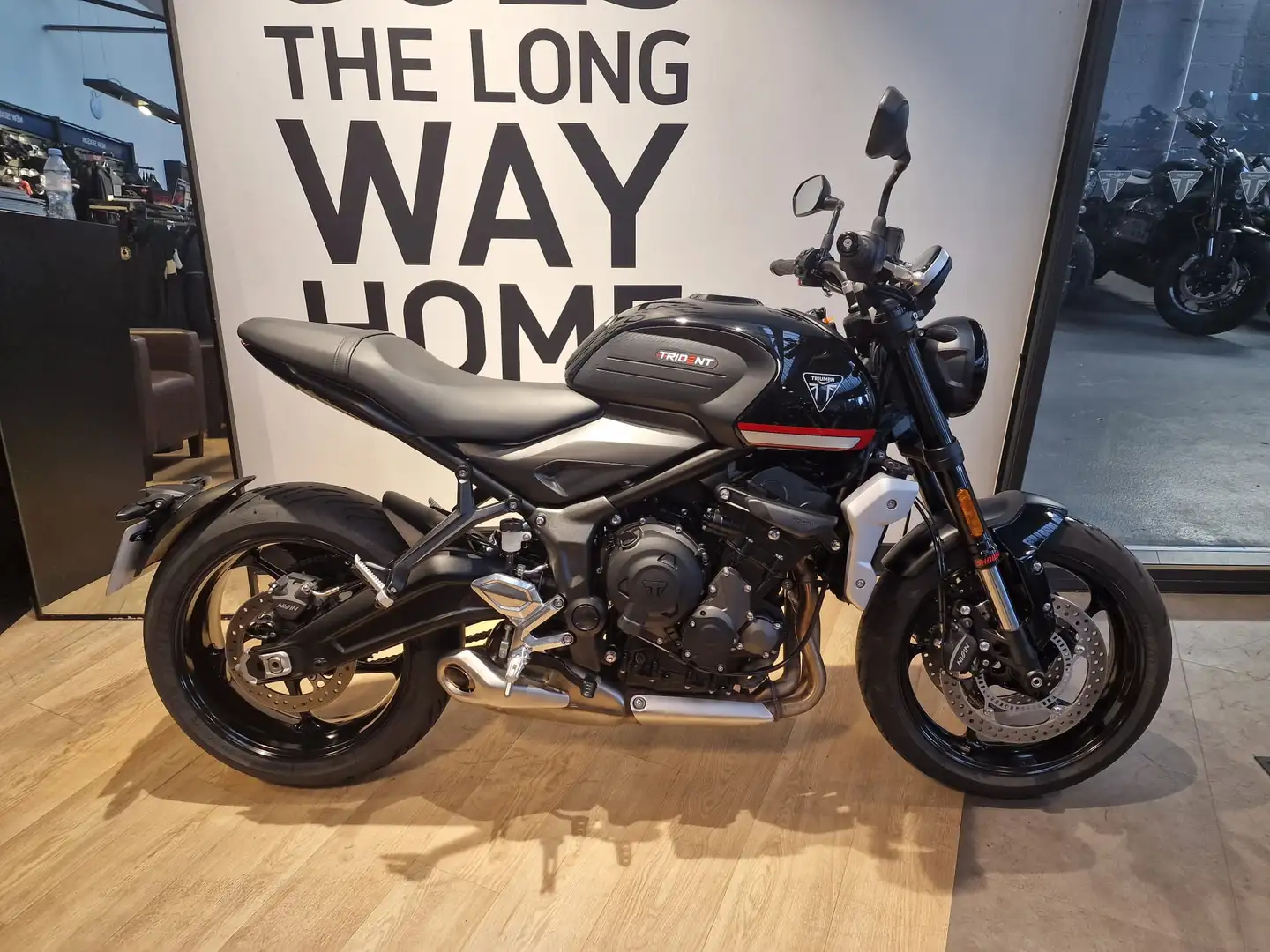 Triumph Trident 660 Schwarz - 2