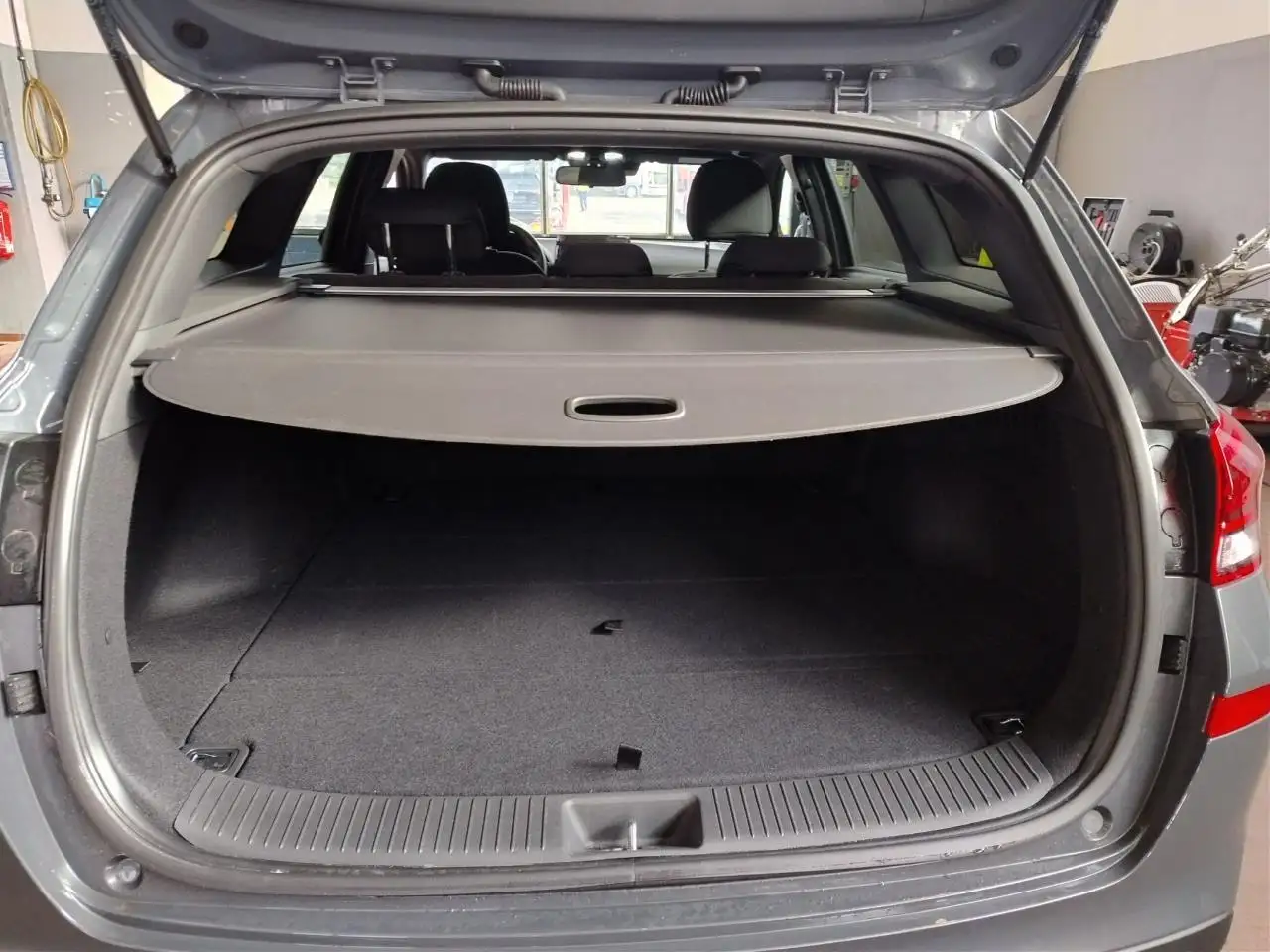 Hyundai i30 TREND NAVI LED SHZ LHZ CARPLAY KLIMA USB 8