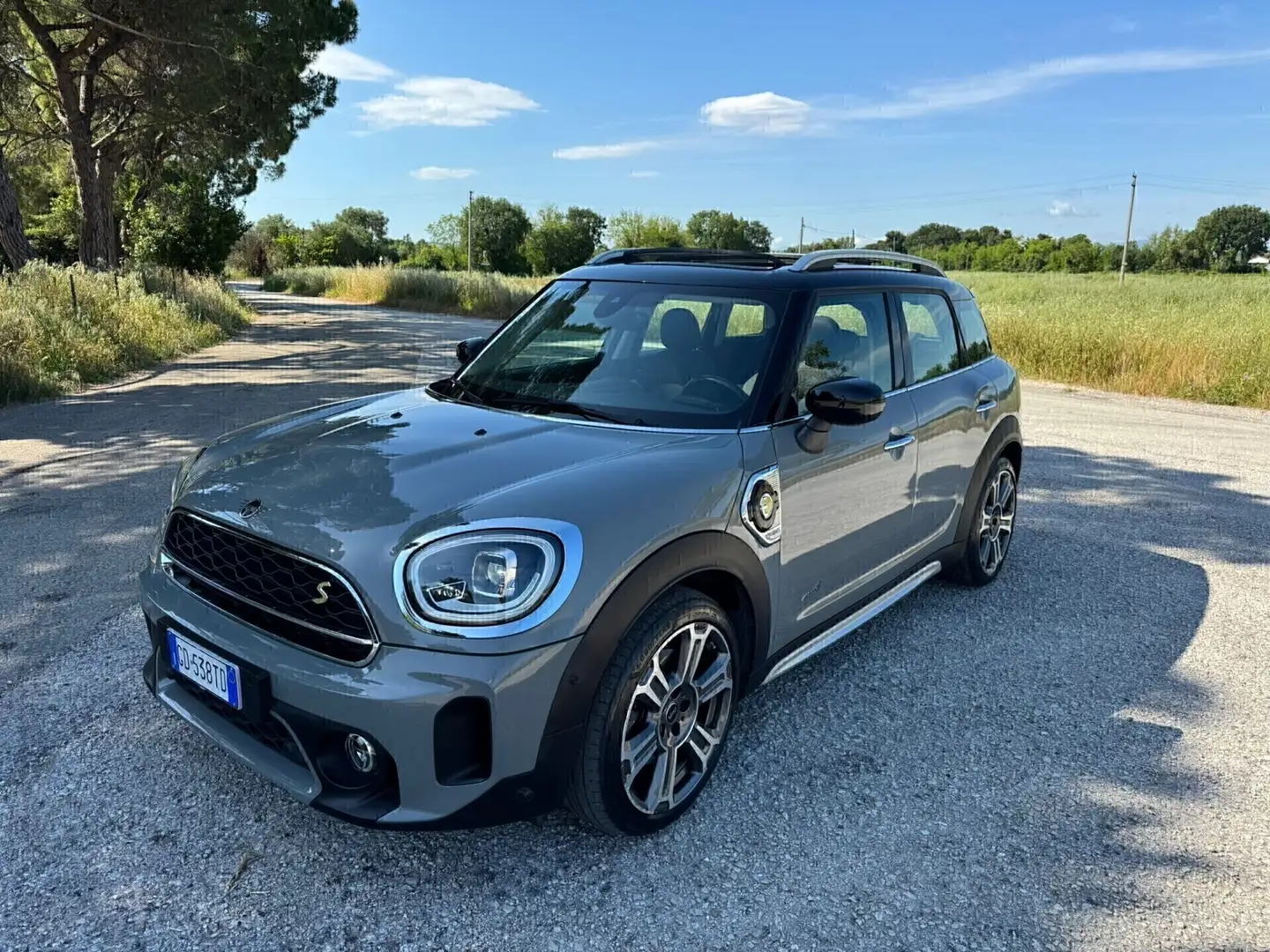MINI Cooper Countryman Mini 1.5 Cooper SE Countryman ALL4 Automatica Zwart - 1