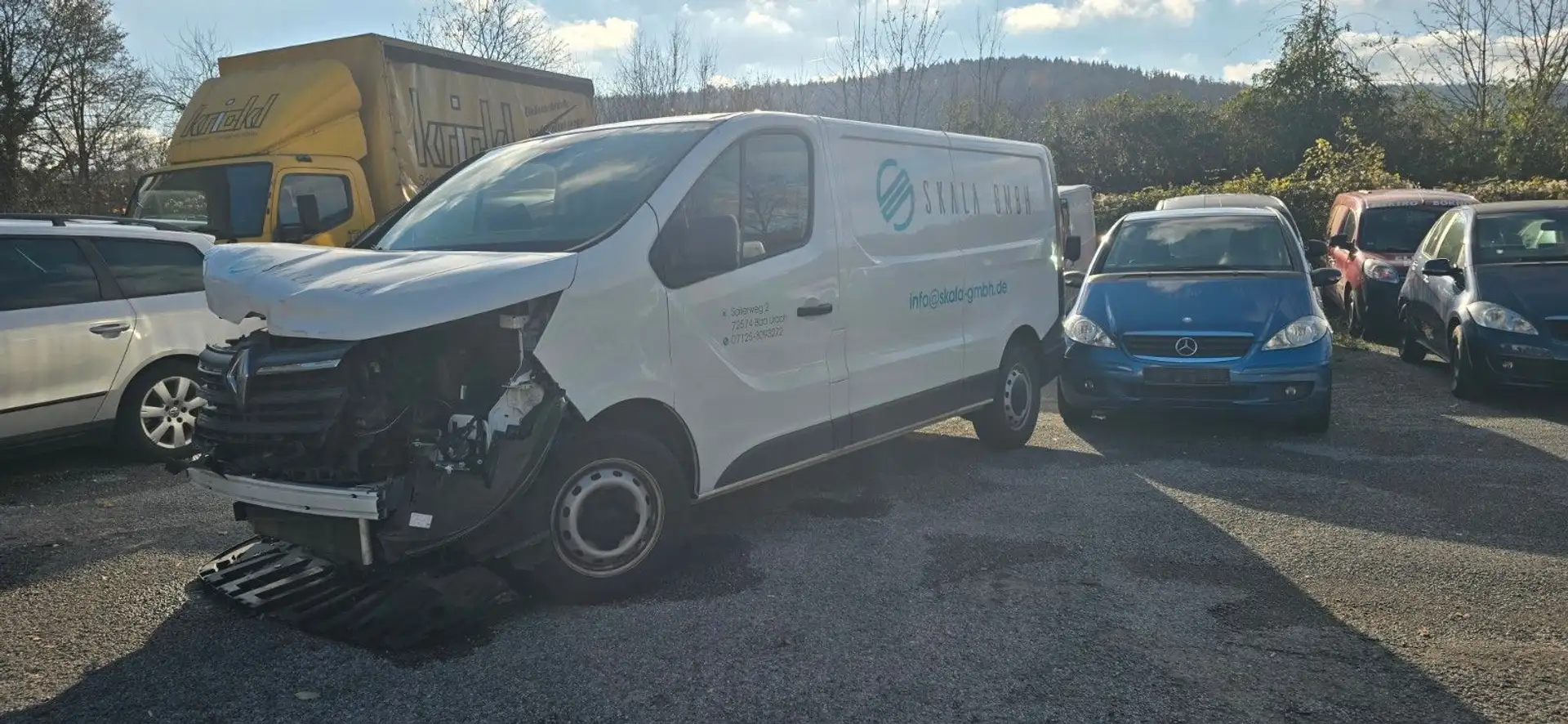 Renault Trafic Kasten L2H1 3,0t*Automatik*Navi-Tv*Klima* Weiß - 1