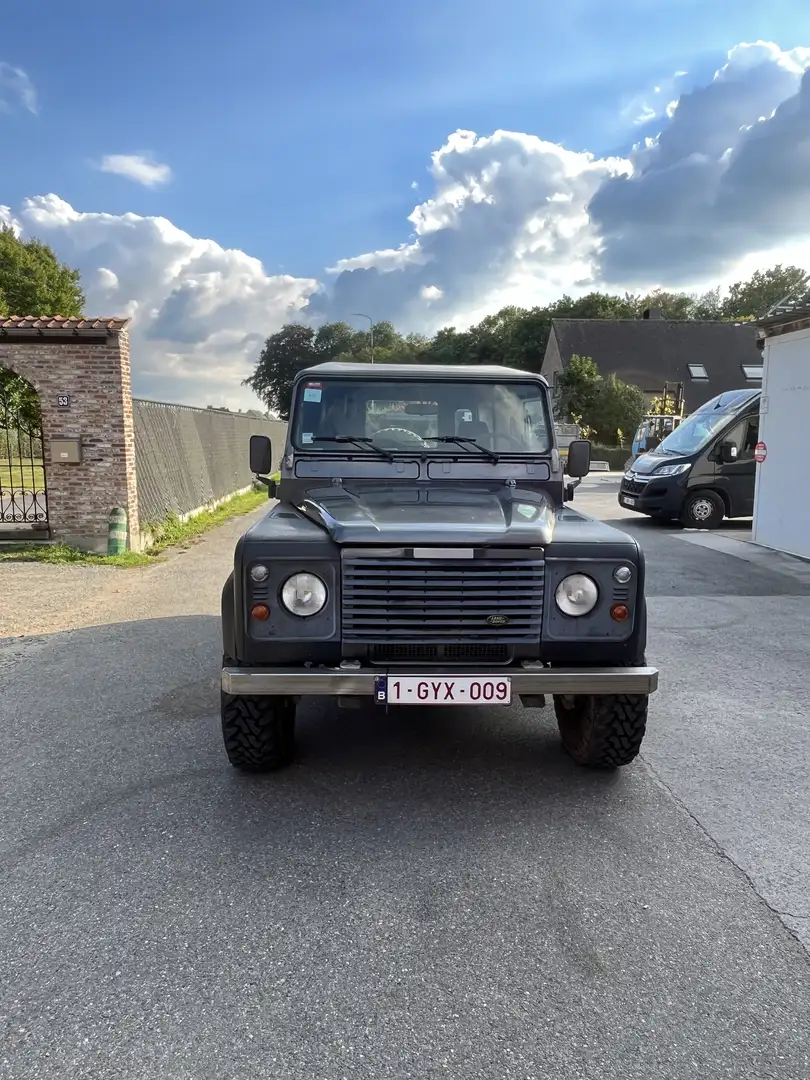 Land Rover Defender 110 Pick Up S - 2