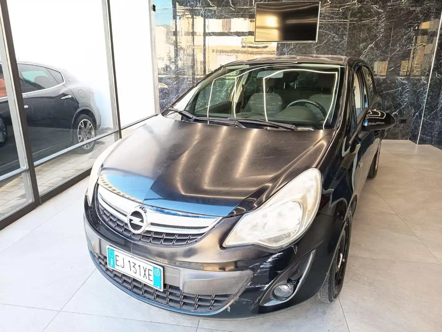 Opel Corsa 1.2 5 porte Cosmo Nero - 2