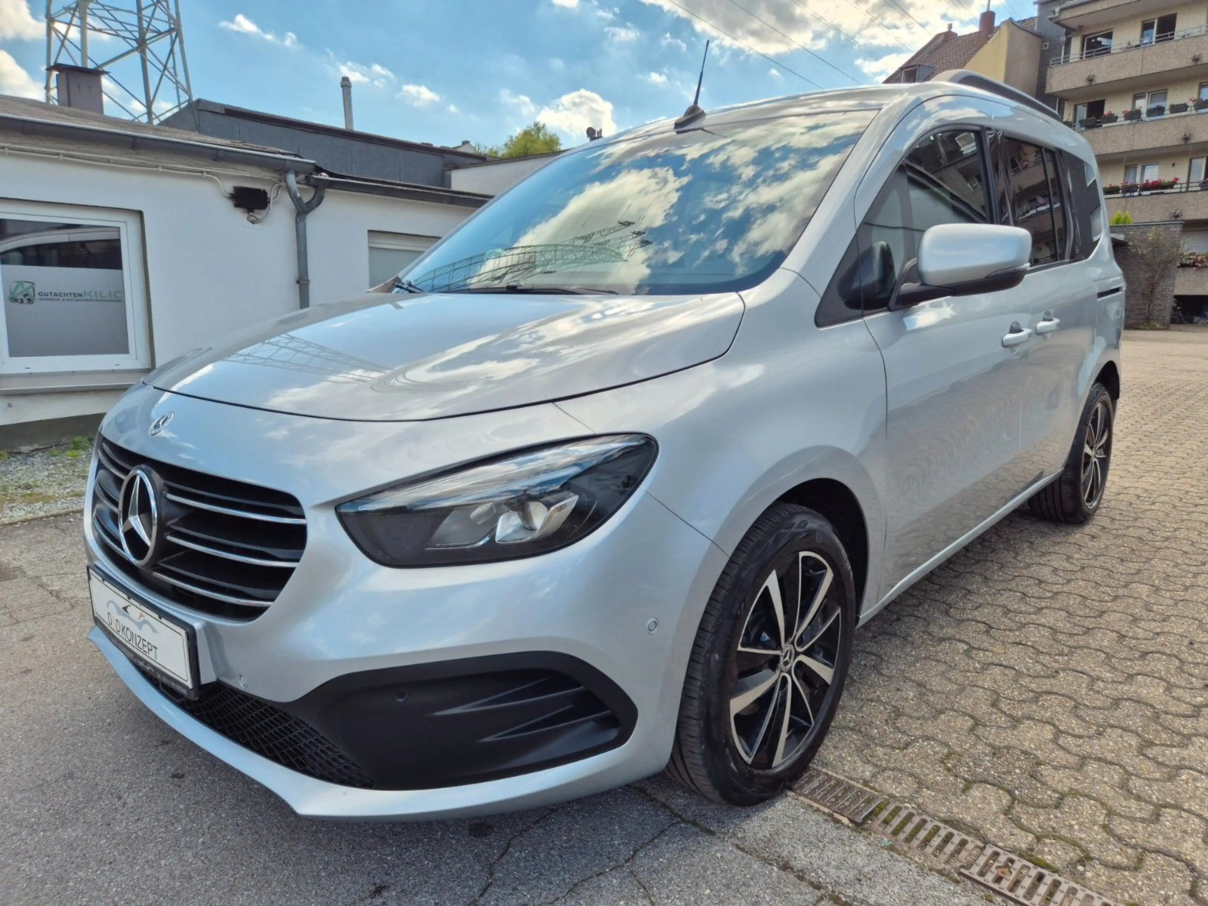 Mercedes-Benz T-Class -180*NAVI*Leder*Xenon* — photo 2