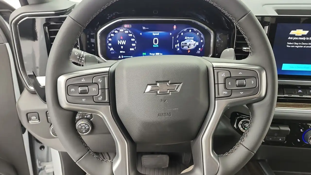 Chevrolet Silverado 1500 снимка Chevrolet Silverado 1500