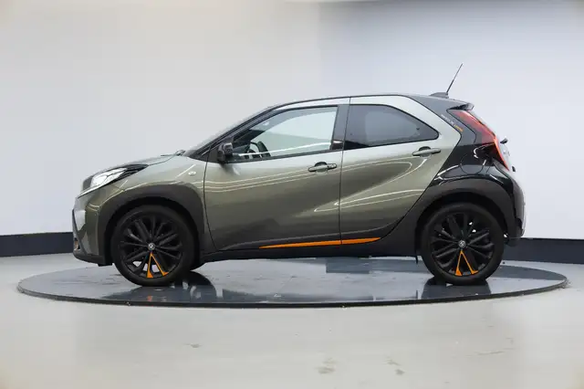 Toyota Aygo X view 23
