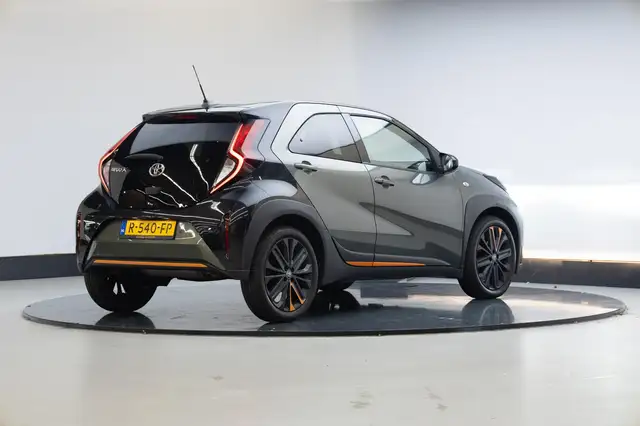 Toyota Aygo X view 18