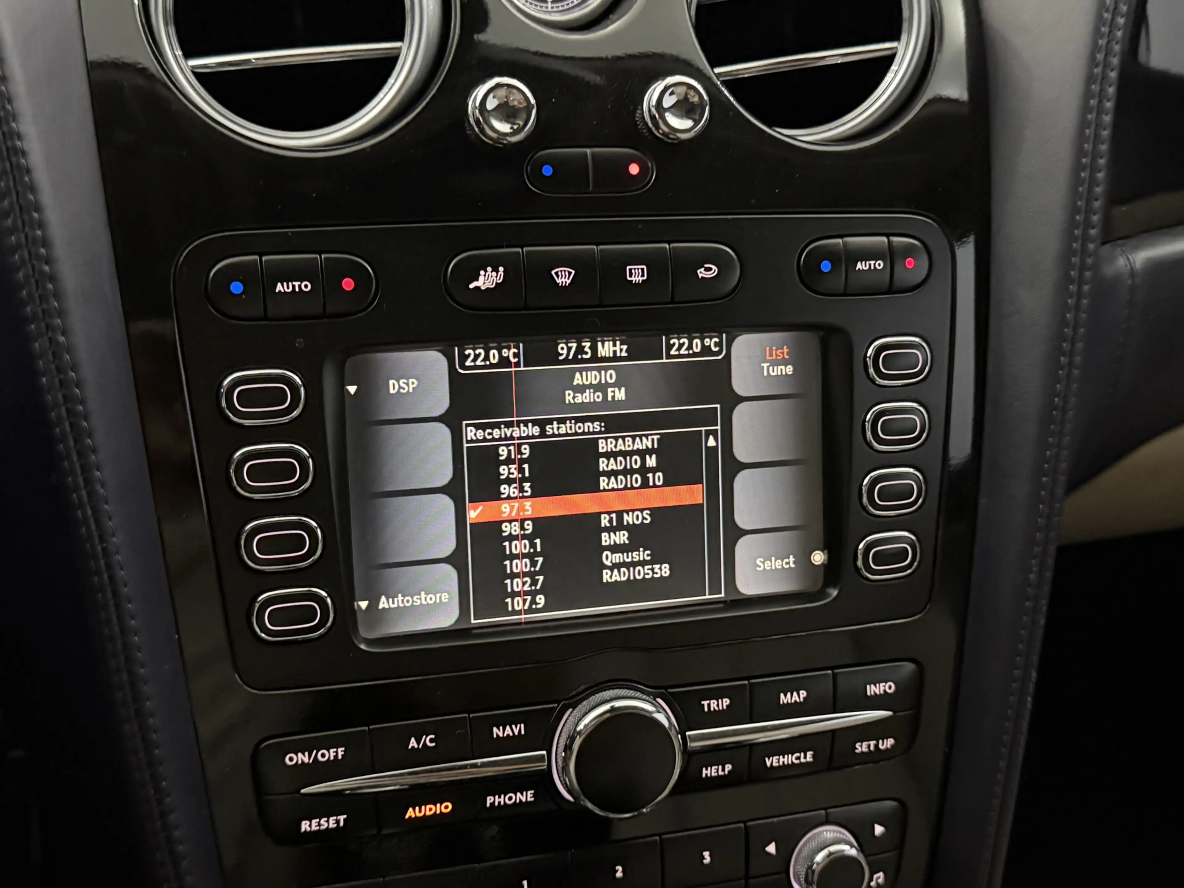 Bentley Continental GT 6.0 W12 Leder, Luchtvering, Navi, Cruise control, — photo 19