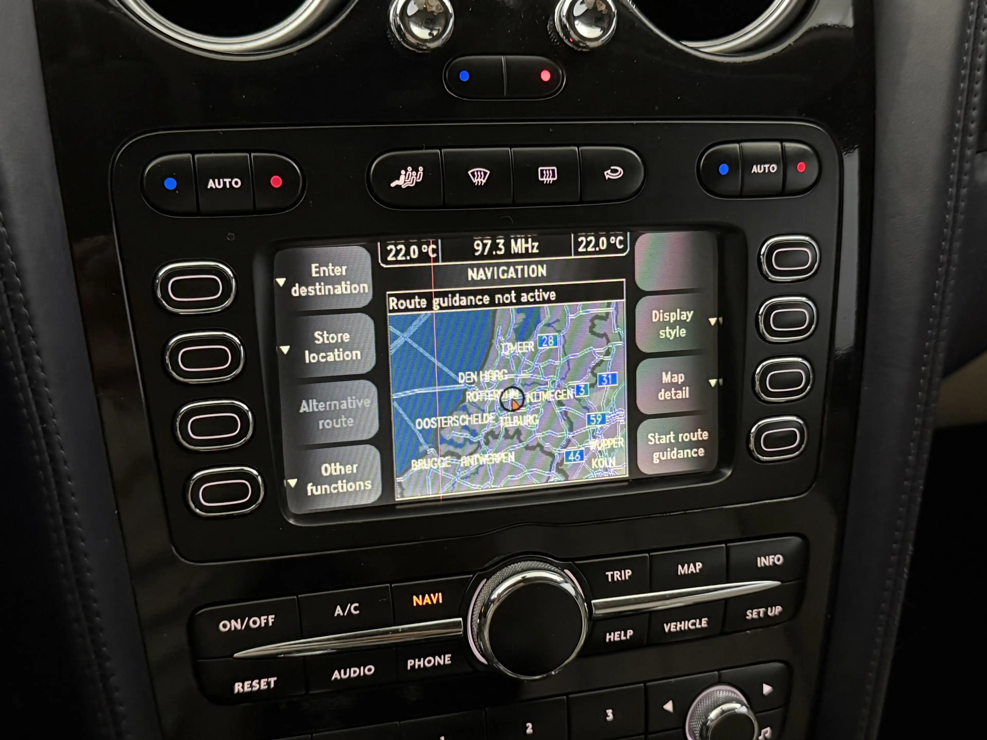 Bentley Continental GT 6.0 W12 Leder, Luchtvering, Navi, Cruise control, — photo 18