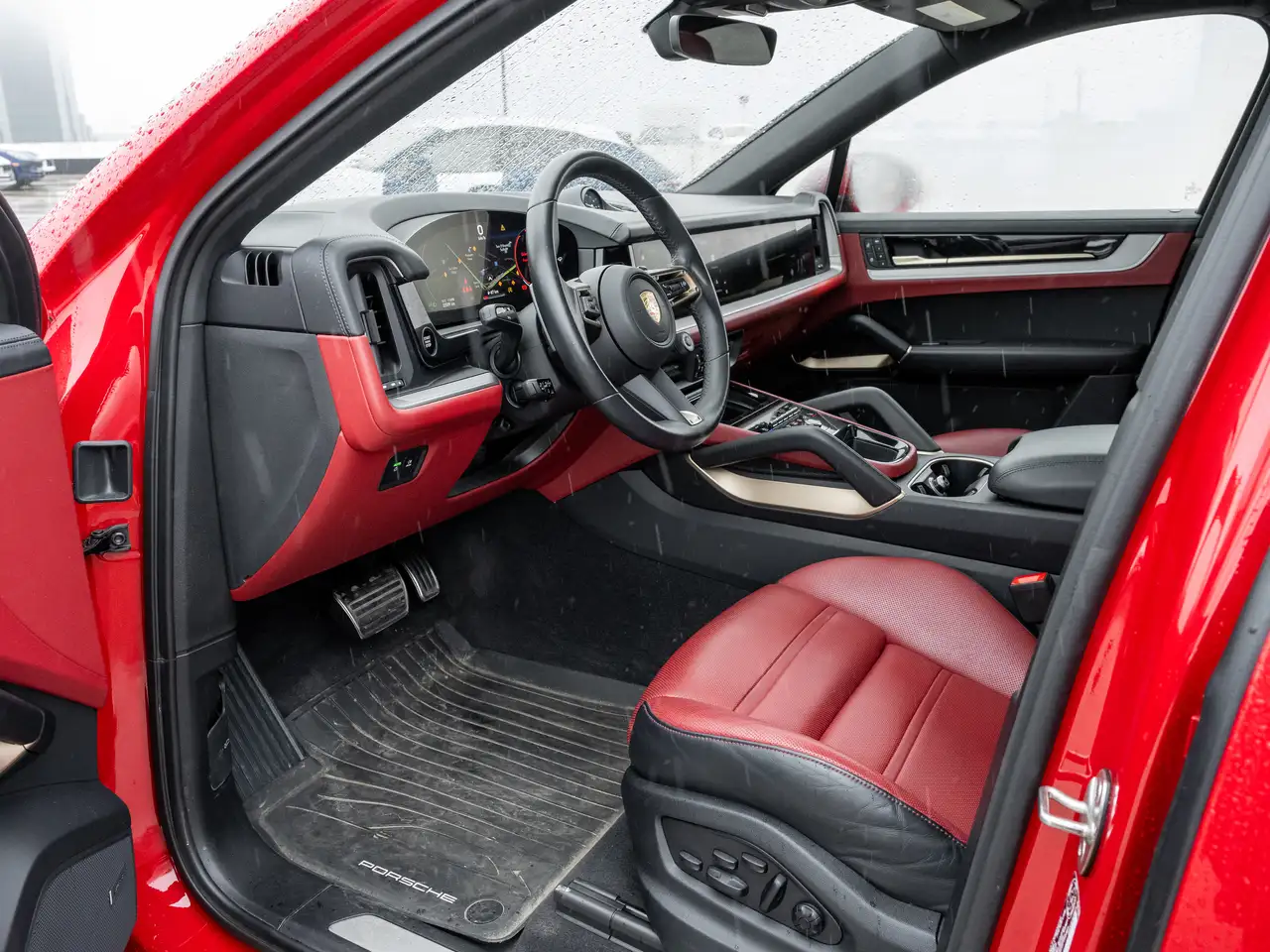 Porsche Cayenne снимка Porsche Cayenne