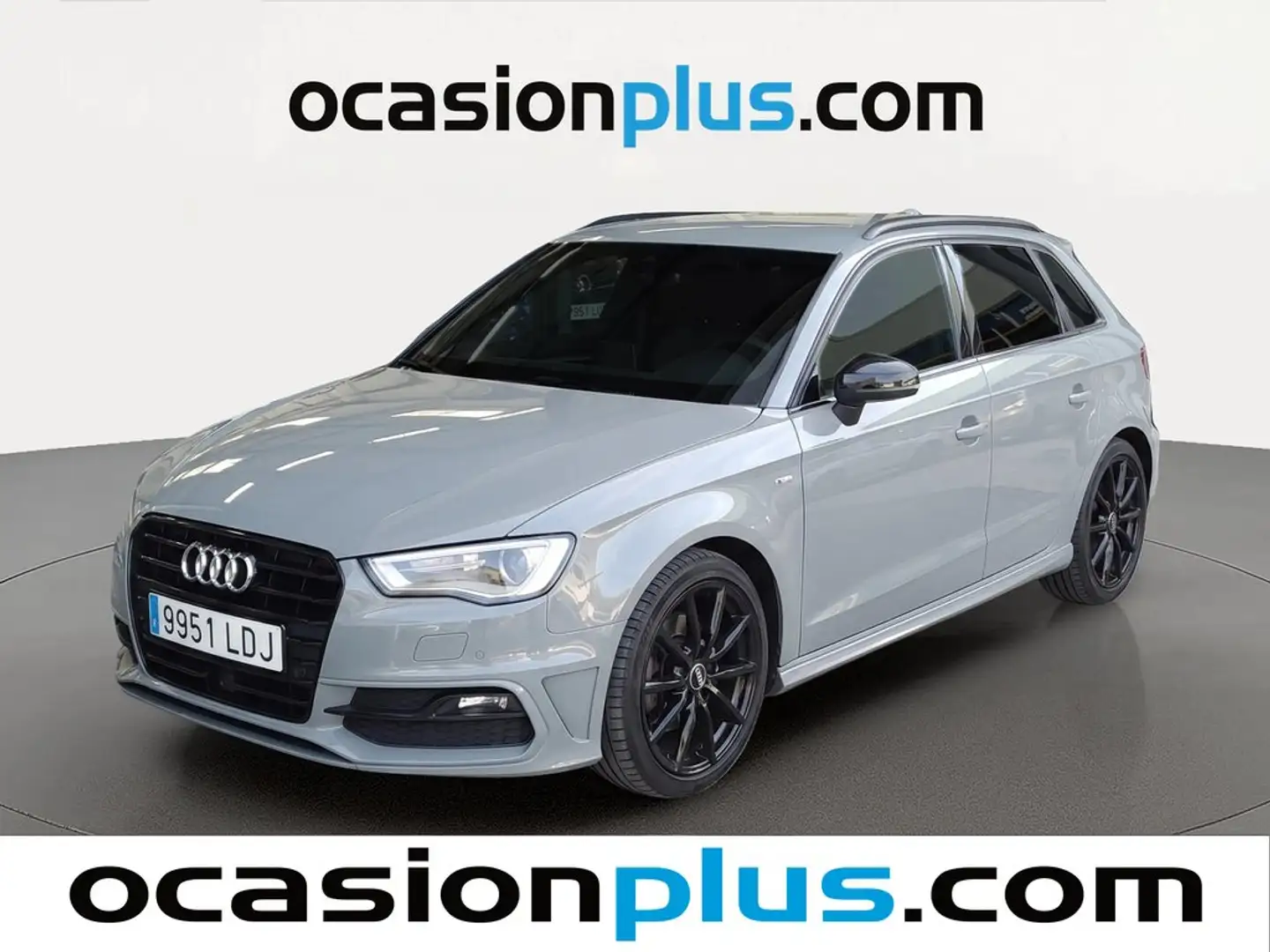 Audi A3 Sportback 35 TFSI Black line S tronic 110kW Gris - 1