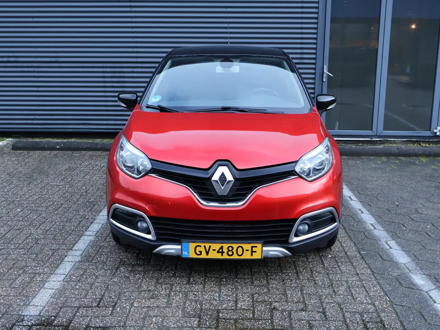 Renault Captur 1.2 TCe Xmod 1e eigenaar NAP Dealer Camera Keyless Rouge - 2
