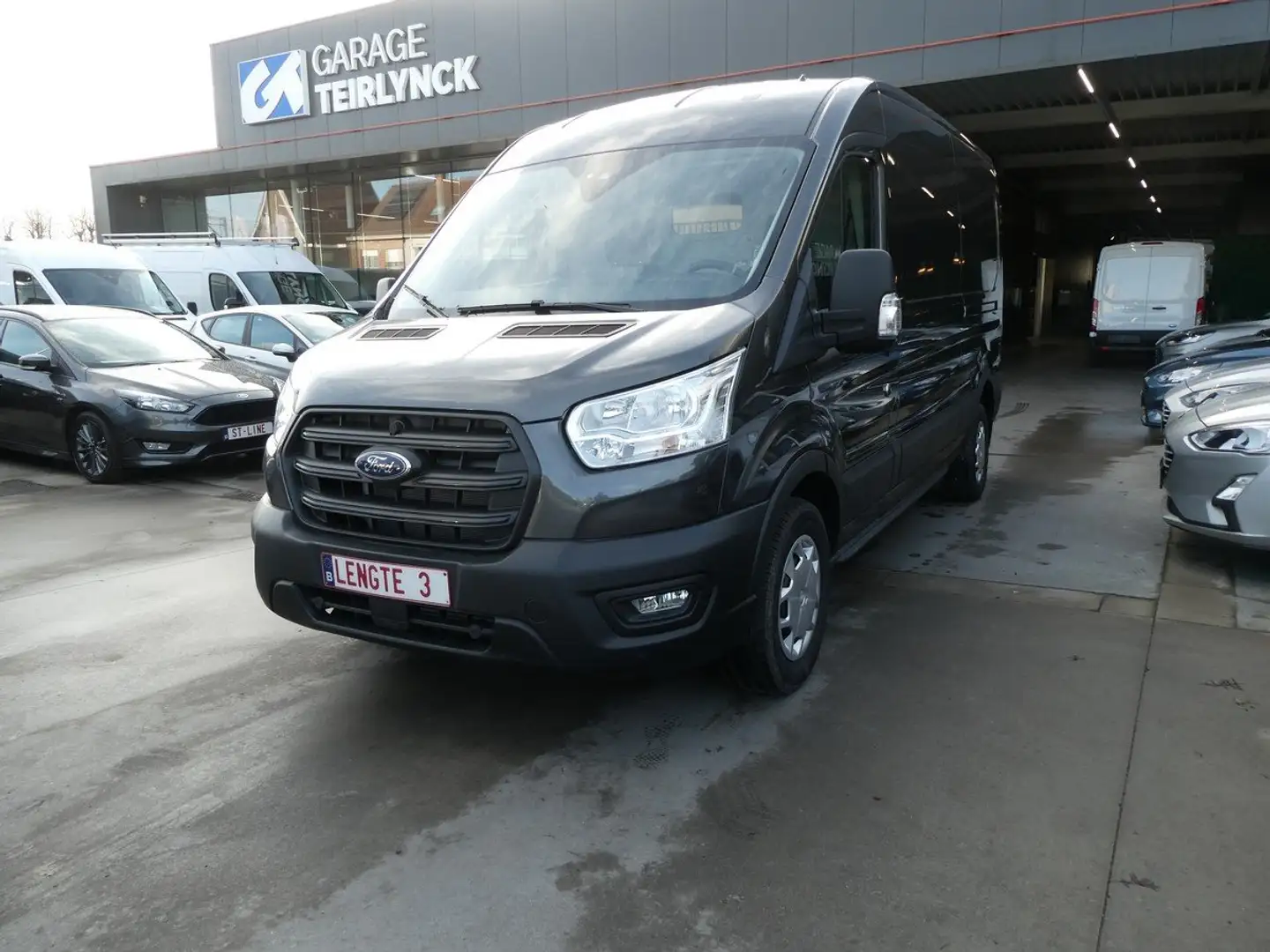 Ford Transit 2T L3-H2 2.0 TDCi 170pk Business Luxe SYNC4 (13644 Grijs - 2
