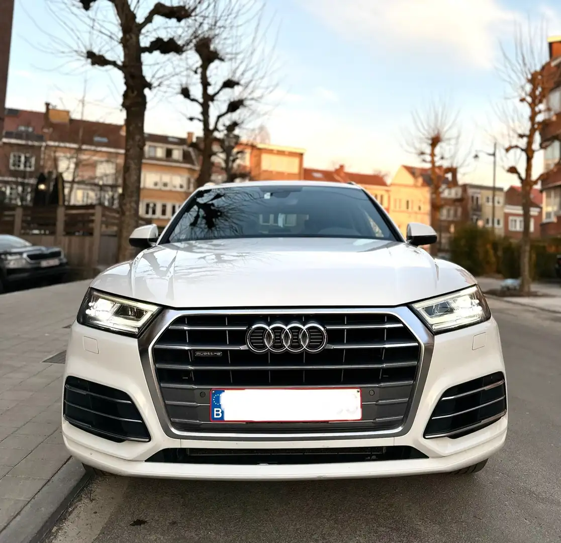 Audi Q5 2.0 TDi Quattro S line tronic - 1
