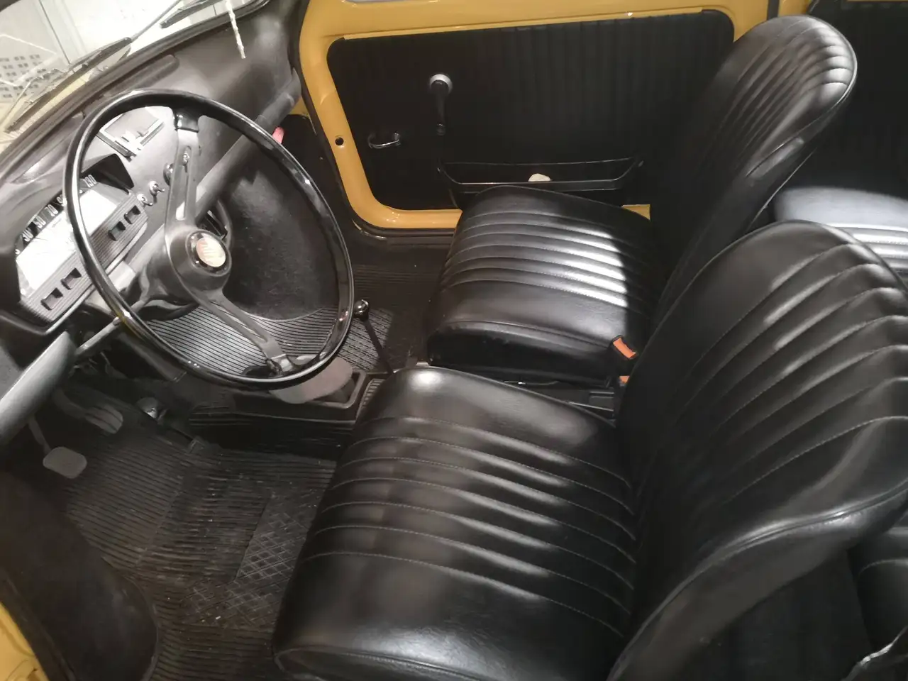 Fiat 500 Lusso, foto 8