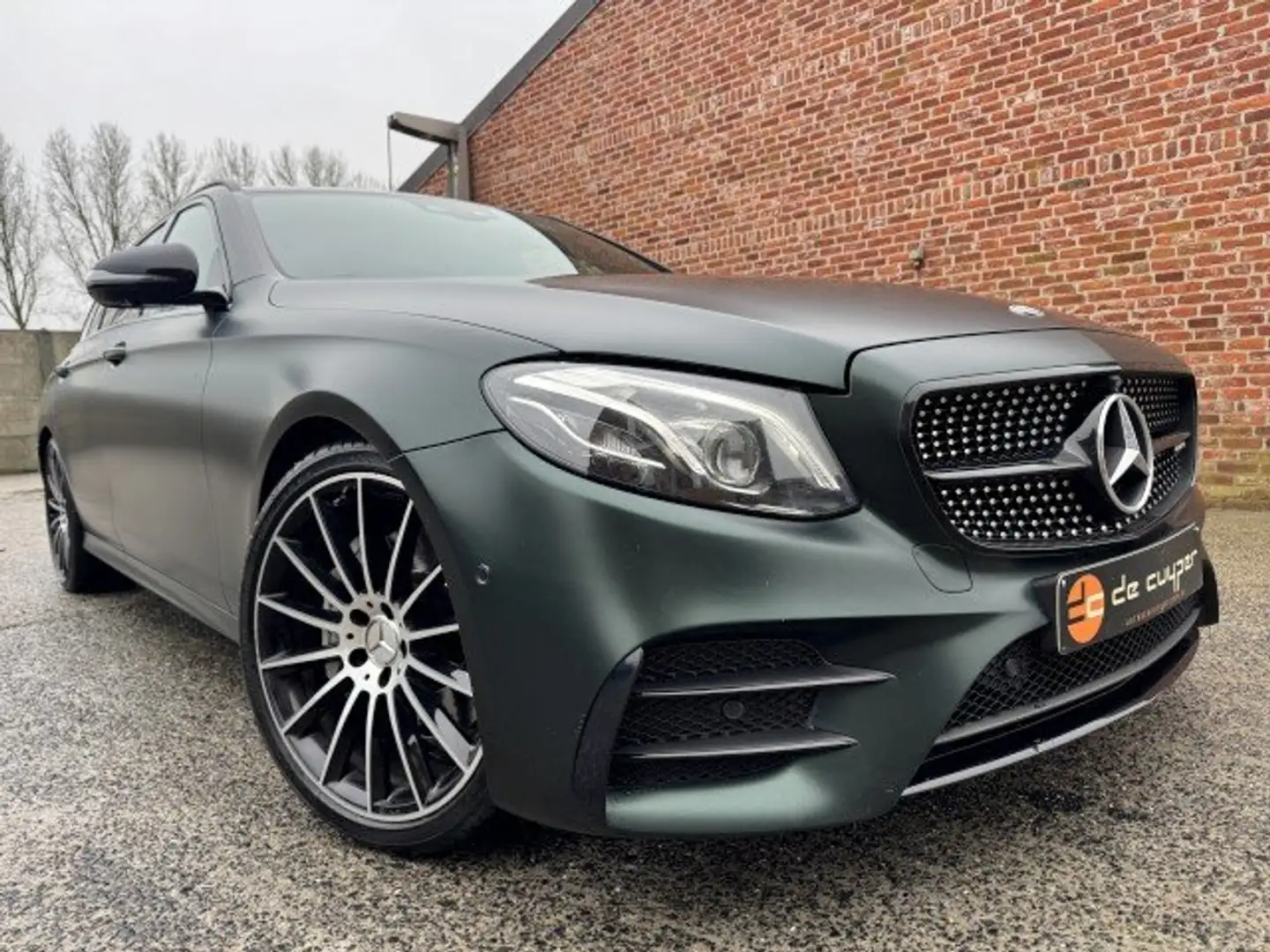 Mercedes-Benz E 43 AMG Mercedes E43 amg "LICHTE VRACHT" Full/401pk/2018/ Vert - 1